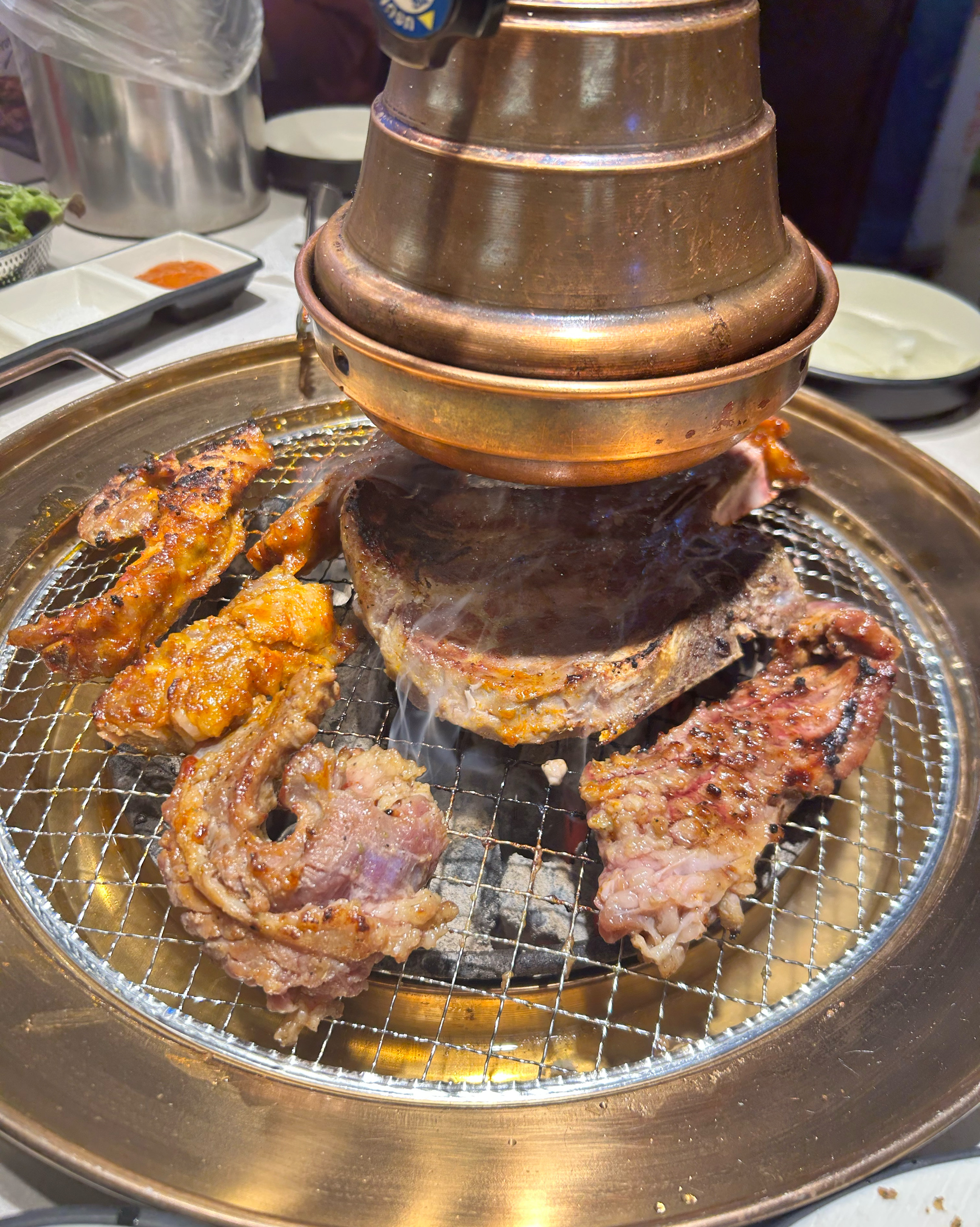 사이드 메뉴도 맛있고 무한리필인데 고기 질도 넘 좋아요🙂↕️ 무한리필 이미지가 그렇게 좋