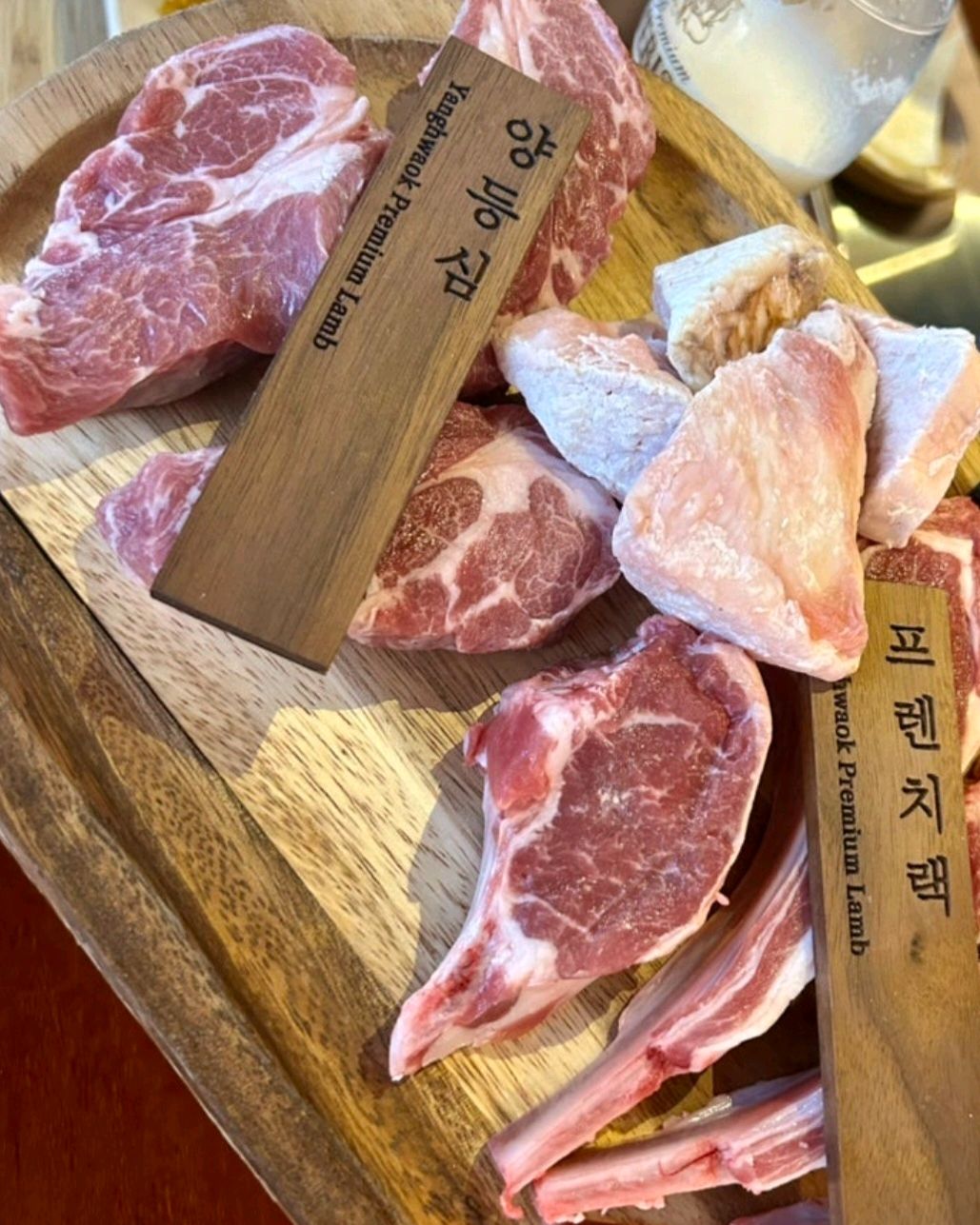 처음 입구에 들어갔을때 부터 분위기가 너무 좋아 감탄했습니다 - 송정 맛집 양화옥 송정해수욕장점