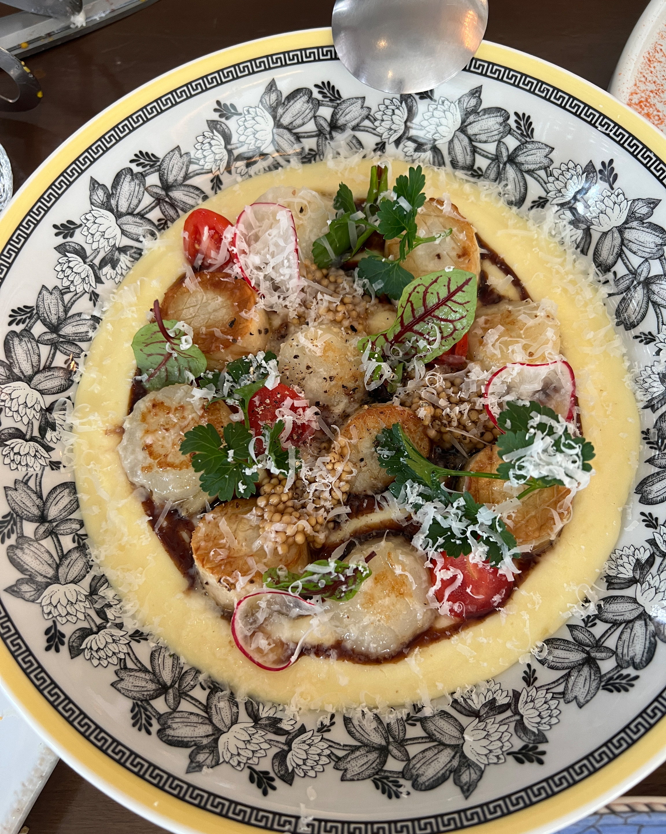 가족과 결혼기념일로 방문 했어요. 다 맛있어요. 이제야 오다니 ㅠ - 불당동 맛집 꼬니숑