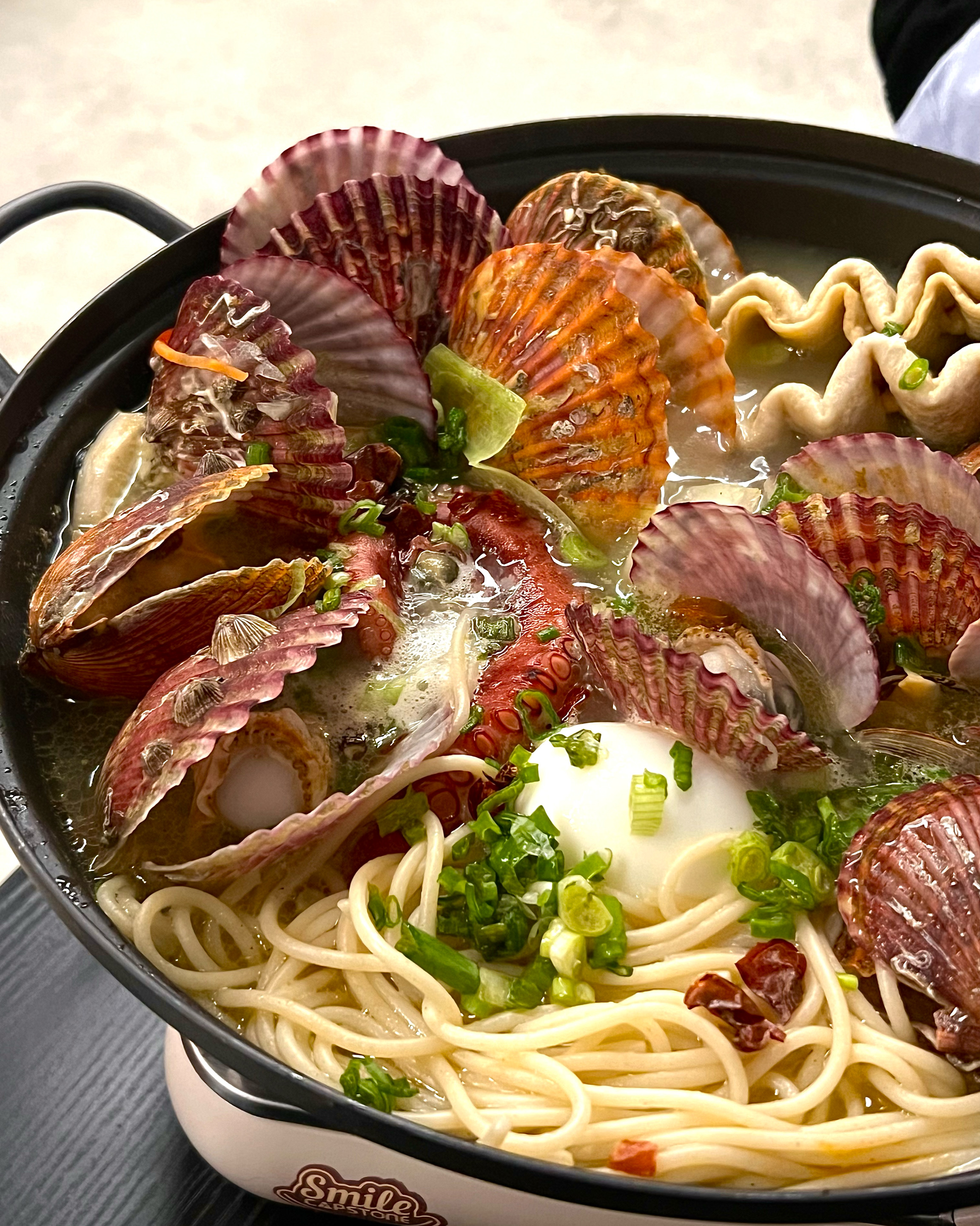 [경리단길 맛집 사르륵 해방촌점] 직접 가본 로컬 리뷰