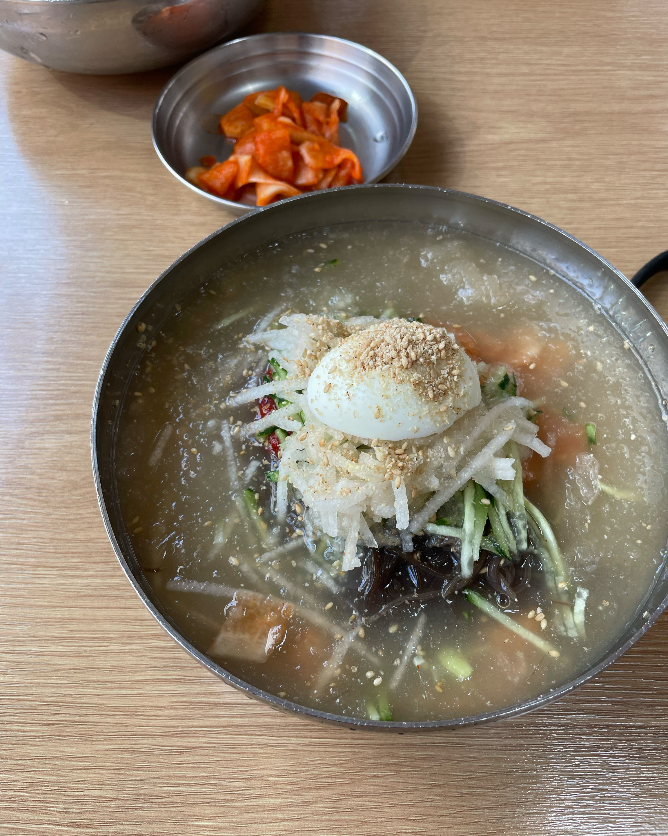 또또간집. 역시나 맛있네요 온육수가 2월까지여서 못마신거에 아쉽지만 계속생각나는 냉면이에요
