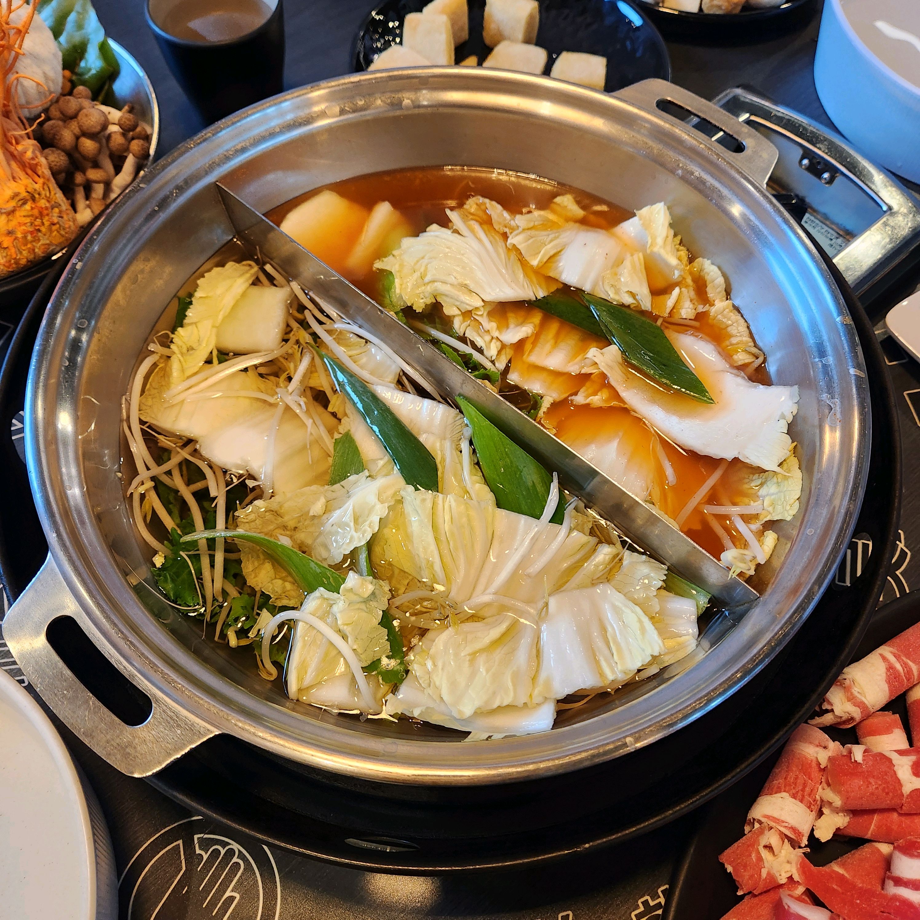 소담촌 무한리필이라 좋아요 - 공릉역 맛집 소담촌 공릉역점