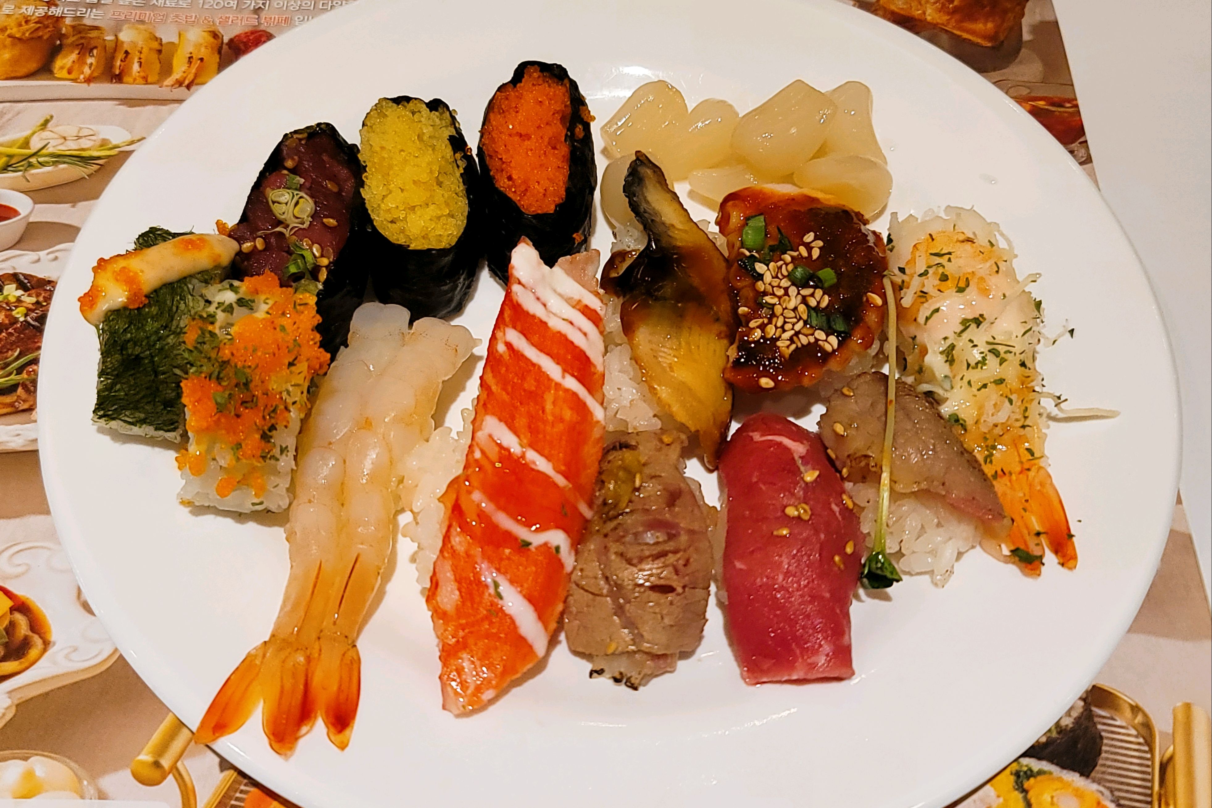 주말엔 북적북적 사람이 너무 많아 복잡했었는데, - 마산 양덕동 맛집 쿠우쿠우 마산점
