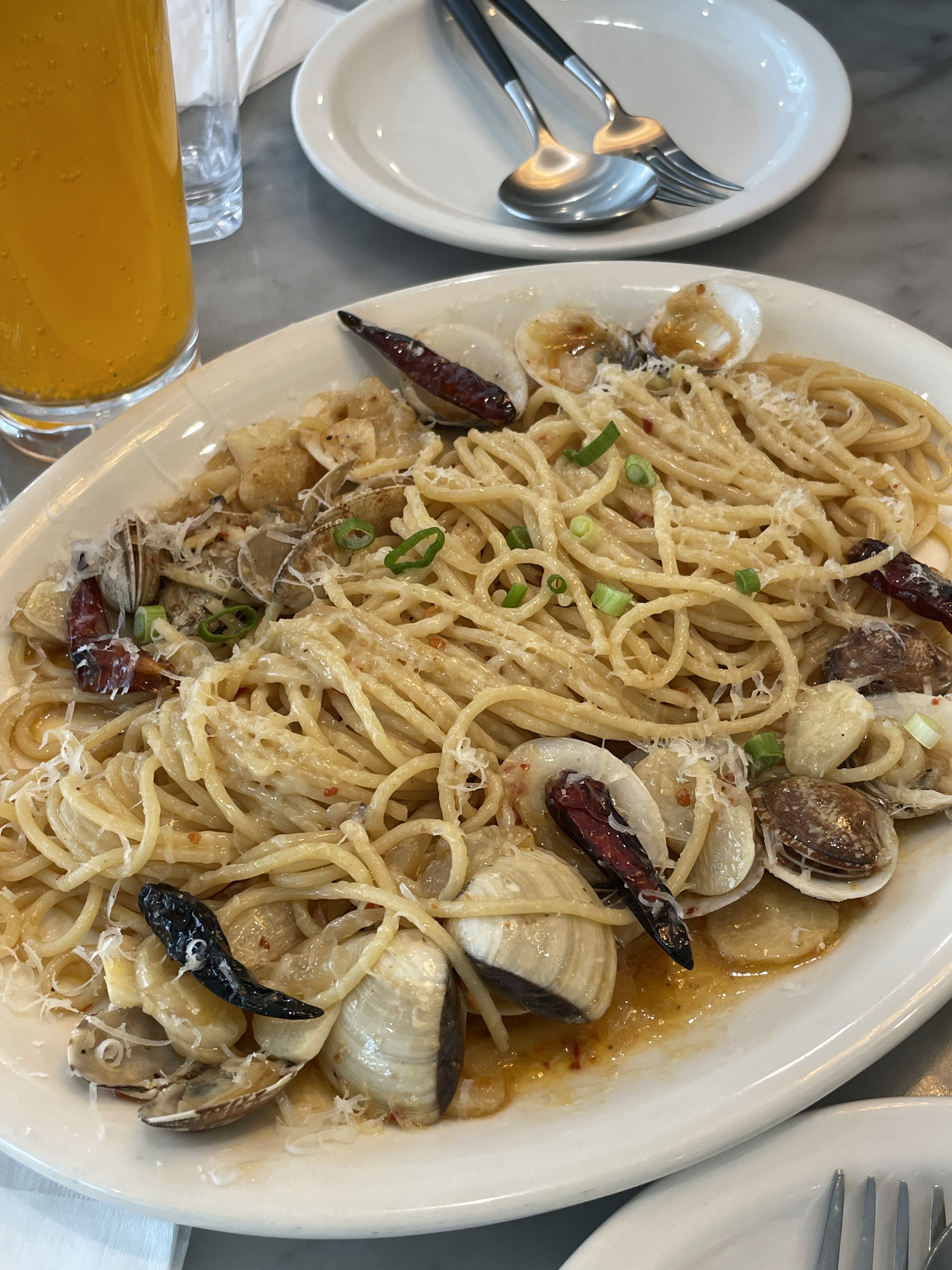입맛 까다로운 엄마도 맛있게 잘 먹었어요 ! 음식이 모두 깔끔하게 맛있습니다! 런치로 오면