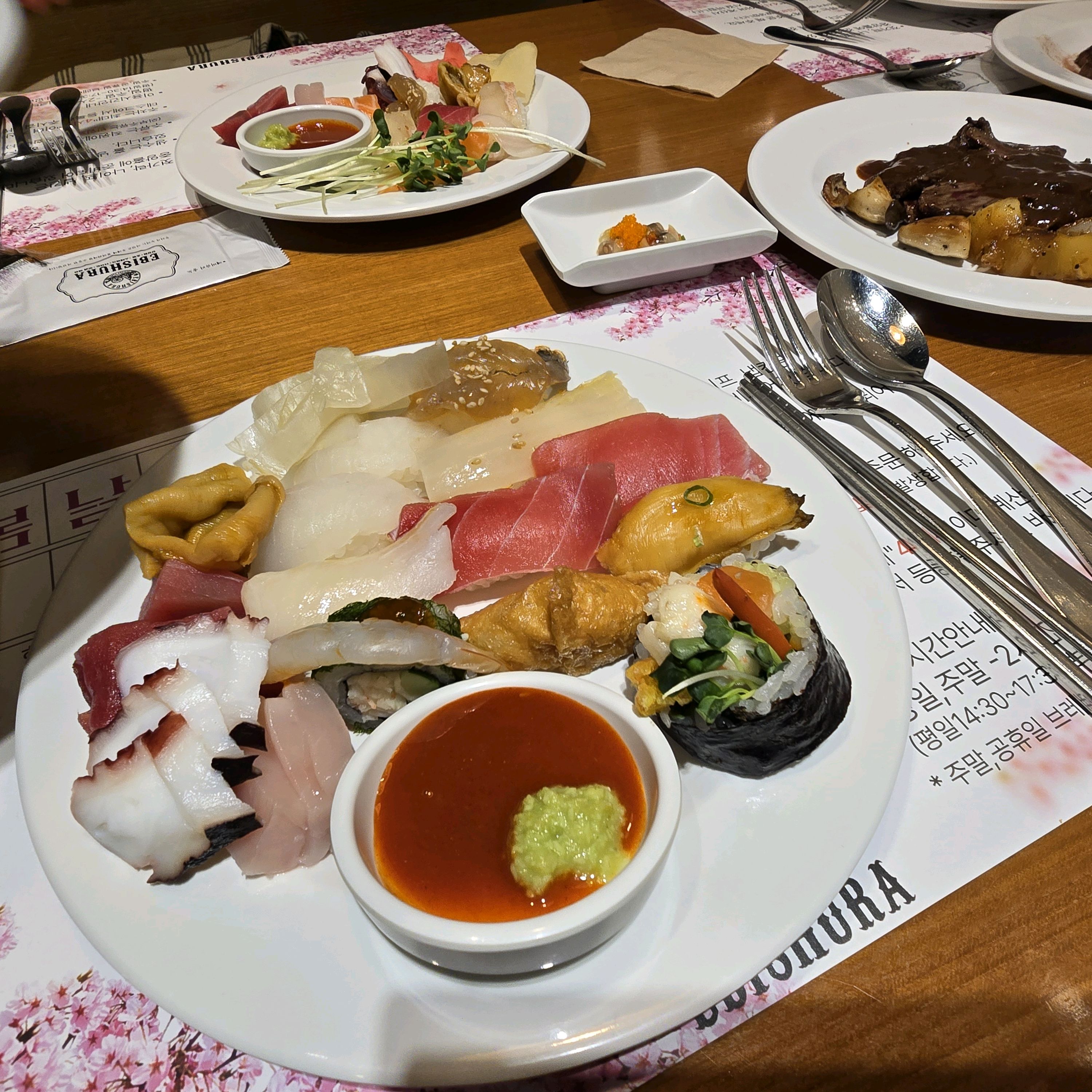 식재료 상태와 만듦새가 좋고 맛이 있습니다. - 인천 맛집 에비슈라 송도점
