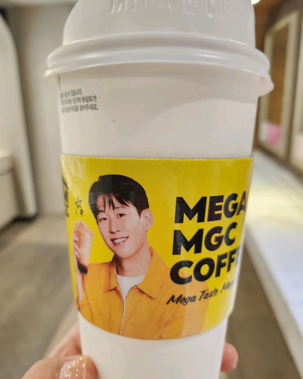 정자역 맛집 메가MGC커피 정자역점 내돈내산 방문리뷰