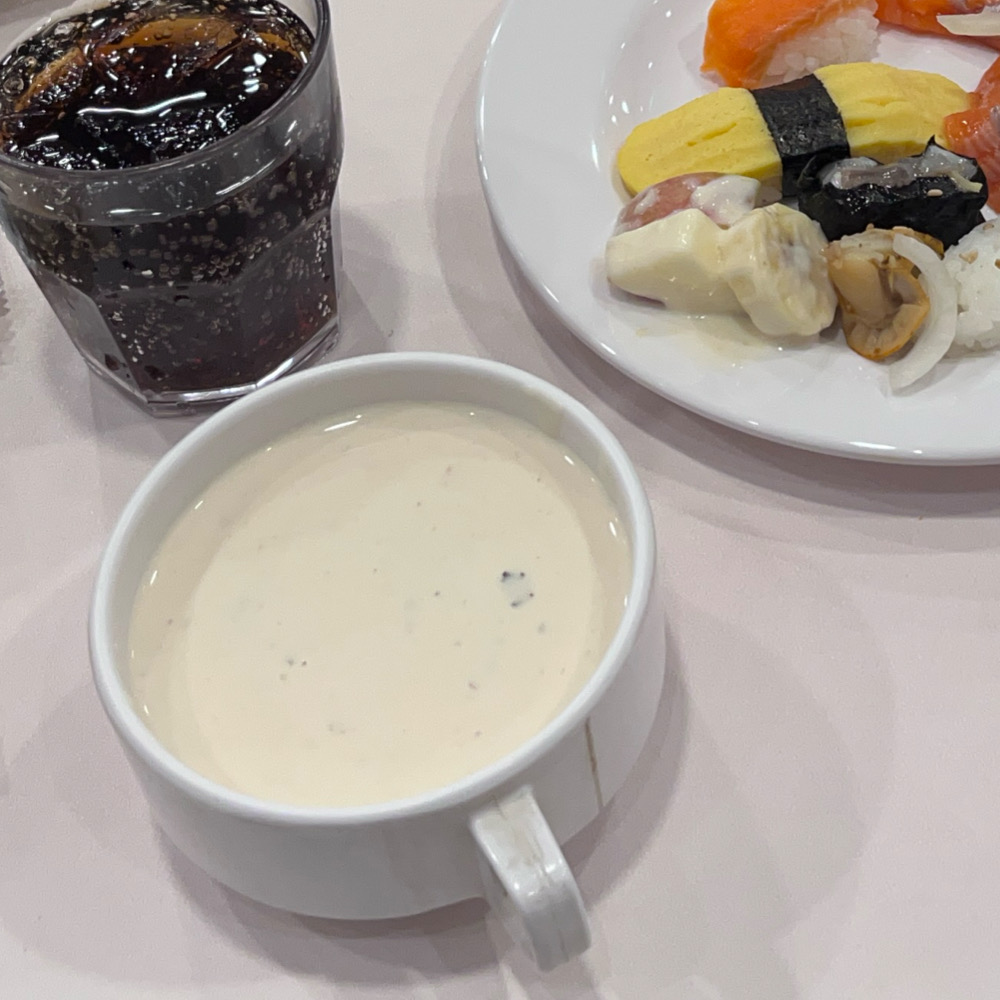 기다리다 늦게 들어갔는데 음식 계속 안 채워지고 - 일산 뉴코아 맛집 애슐리퀸즈 뉴코아 일산점