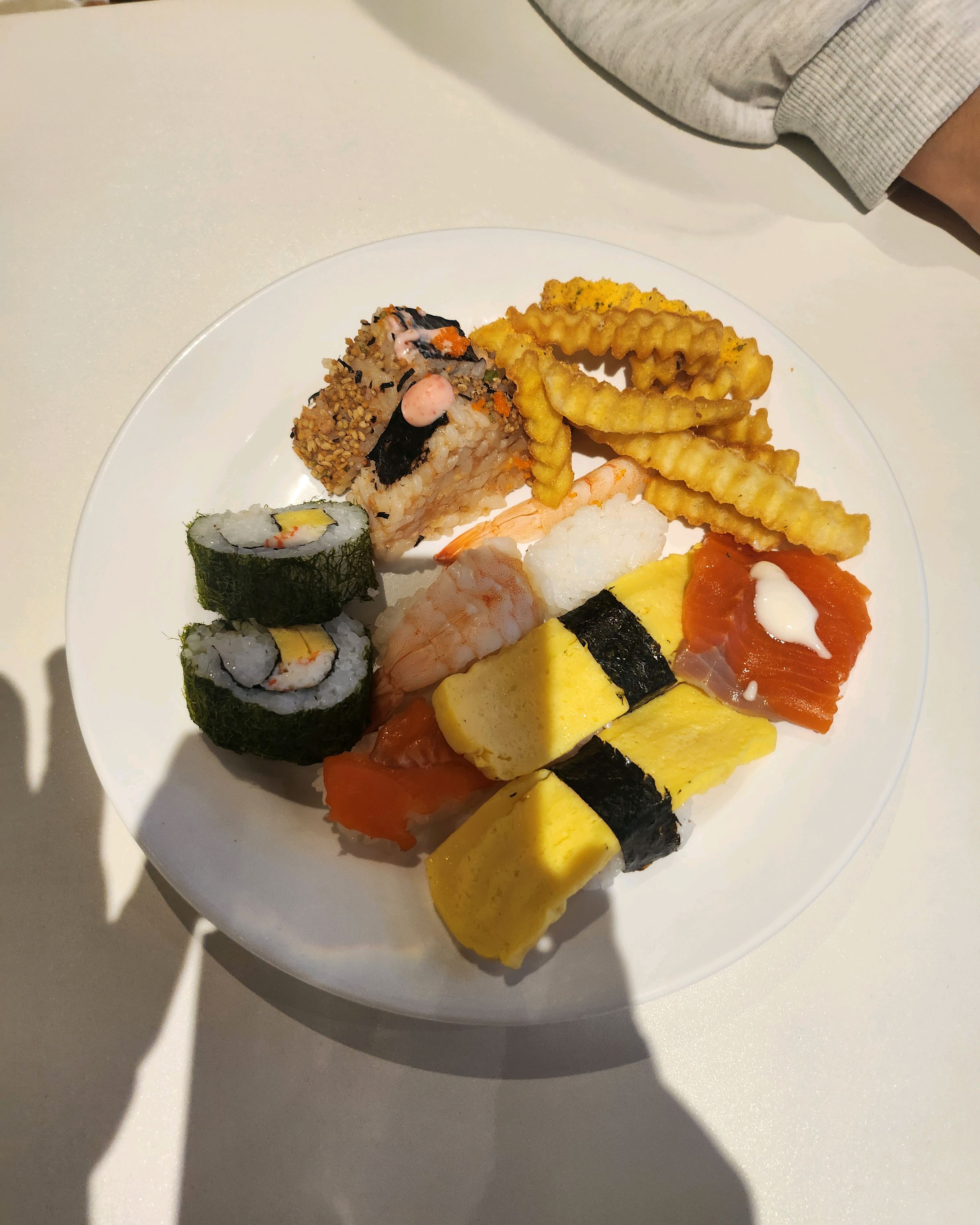 가족이랑 자주 다니는 곳이에요 맛있고 넓고 친절하고 좋아요 - 기흥 롯데아울렛 맛집 애슐리퀸즈 롯데아울렛 기흥점