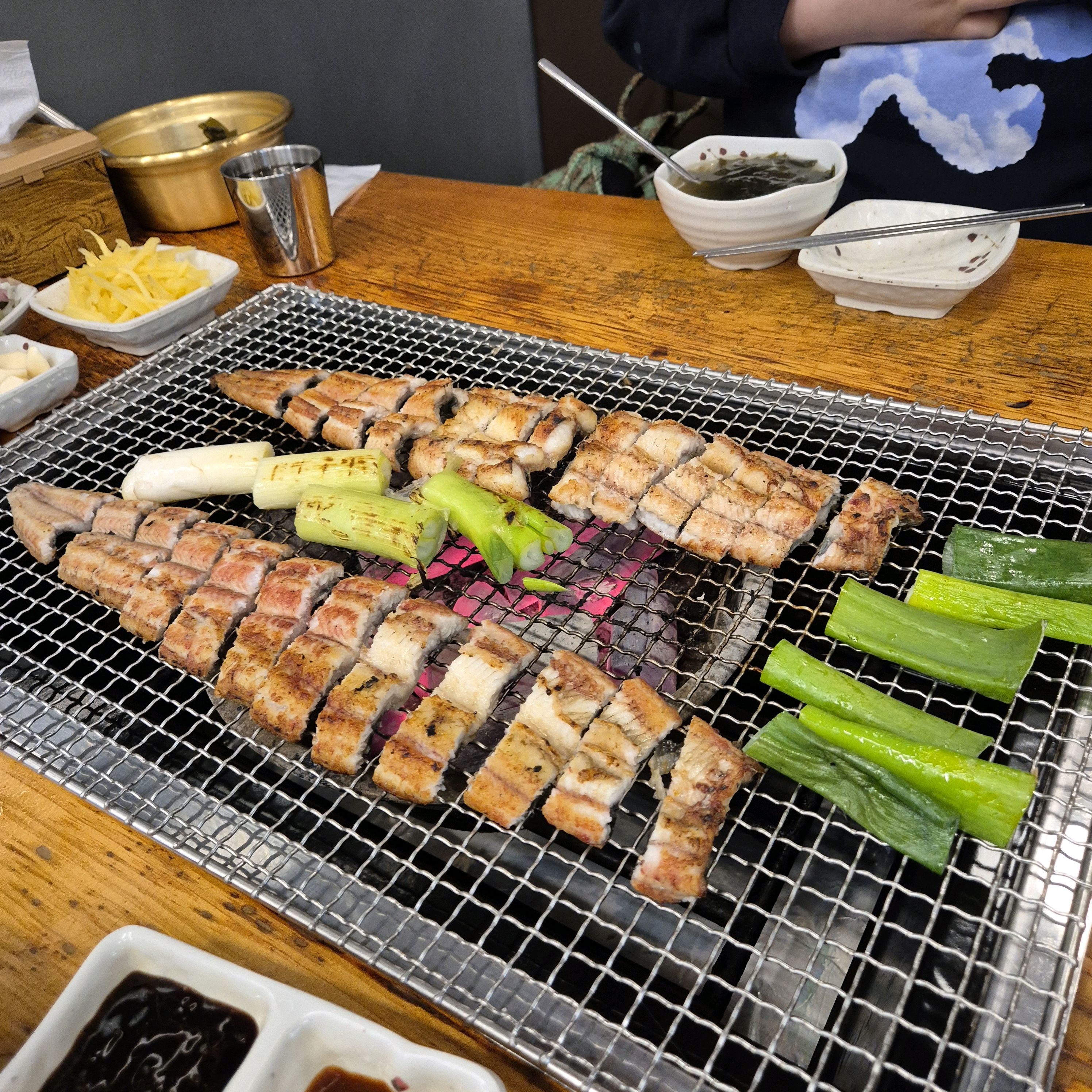 진짜 만족스러운 식사였습니다. 개인적으로 장어집 갈 때마다 조금 걸리는 부분이 늘 하나씩
