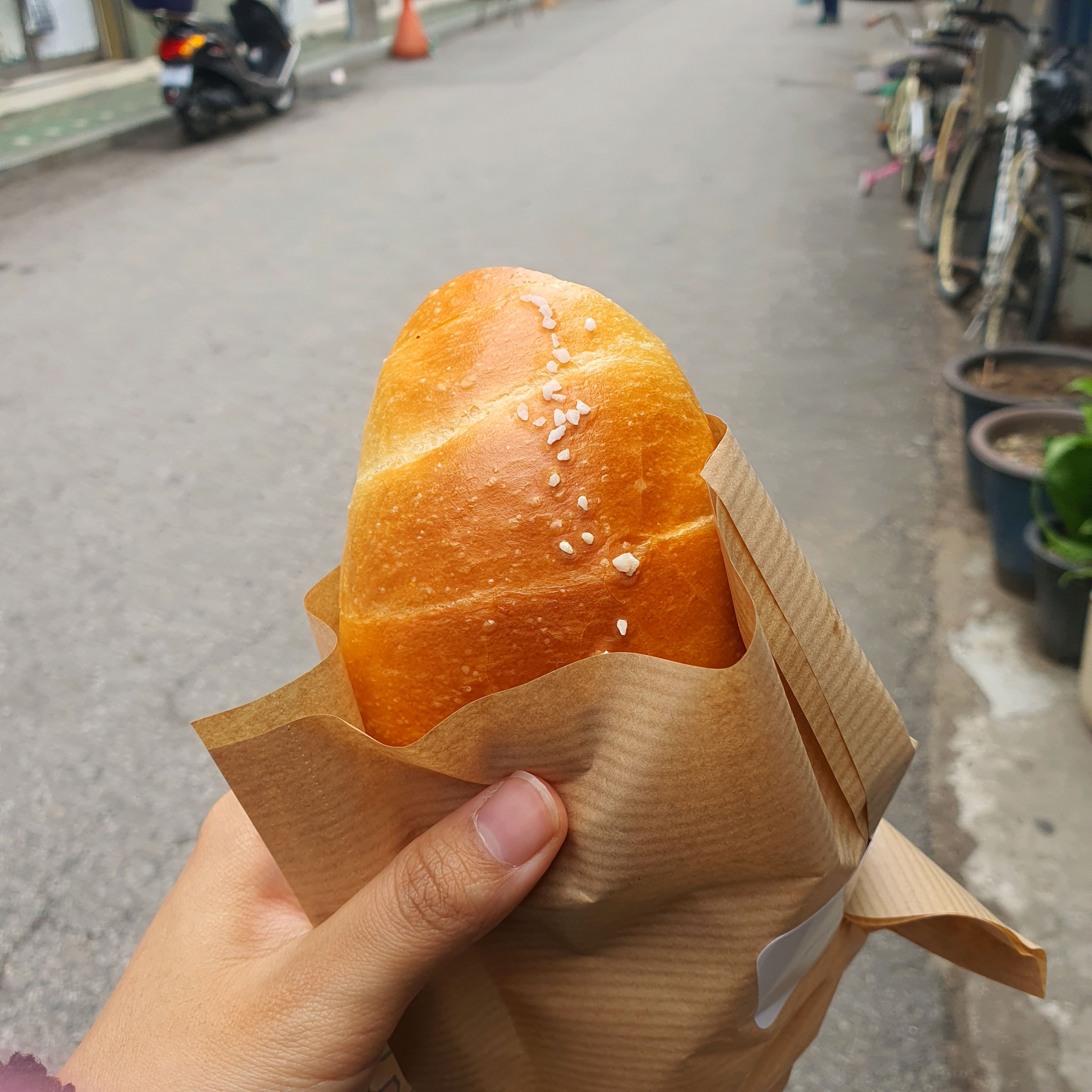 빵 종류 다양하고 맛있어요 빵맛집!!! - 망원동 맛집 밀로밀