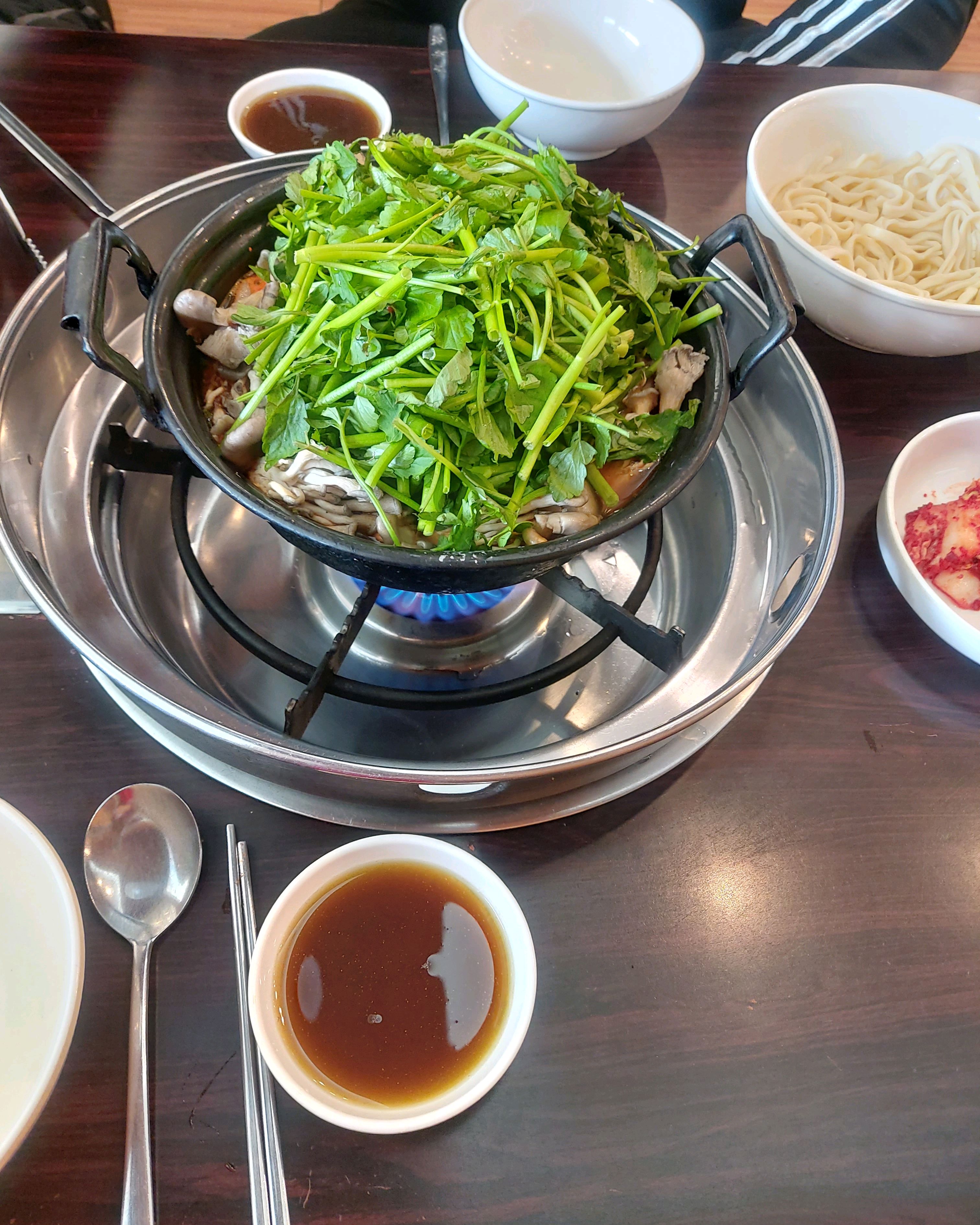 한달에 한두번씩 가는 등촌~ - 권선동 맛집 등촌샤브칼국수 올림픽공원점