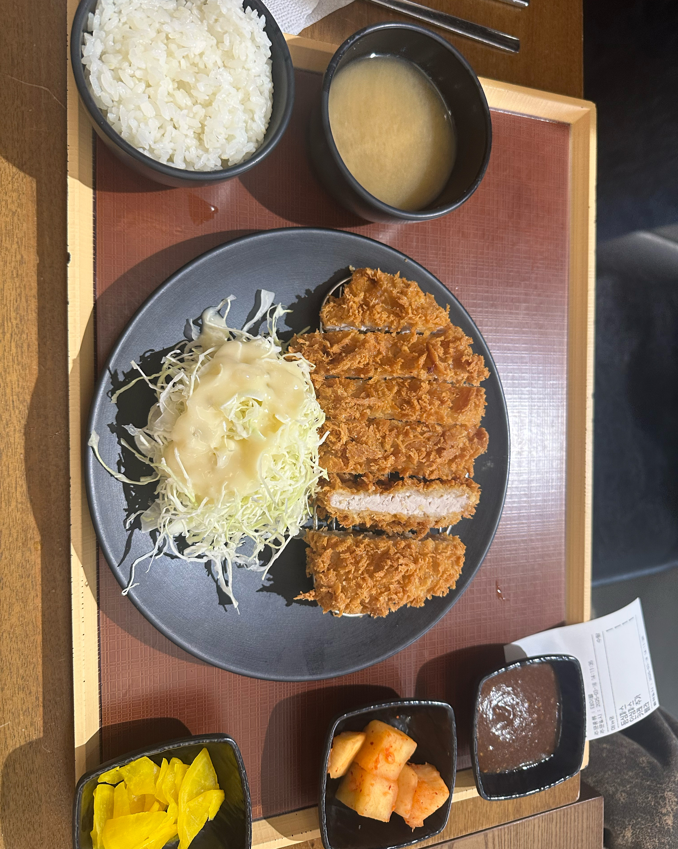 방송 처음 할 때부터 쭉 보다가, 지금에서야 처음 방문해봅니다. - 제주 맛집 연돈