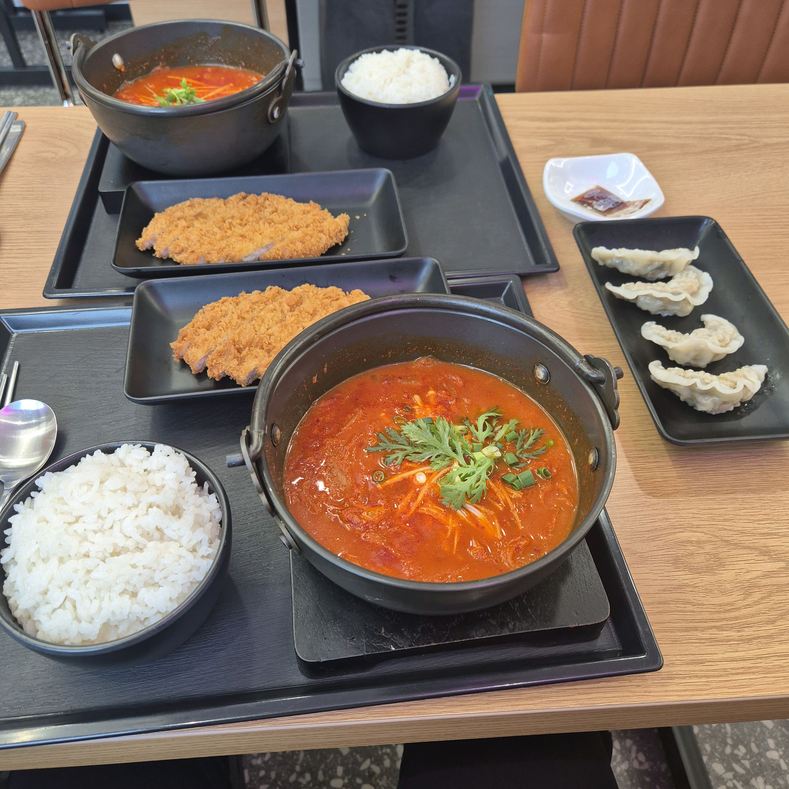 국수나무 속초교동점 9