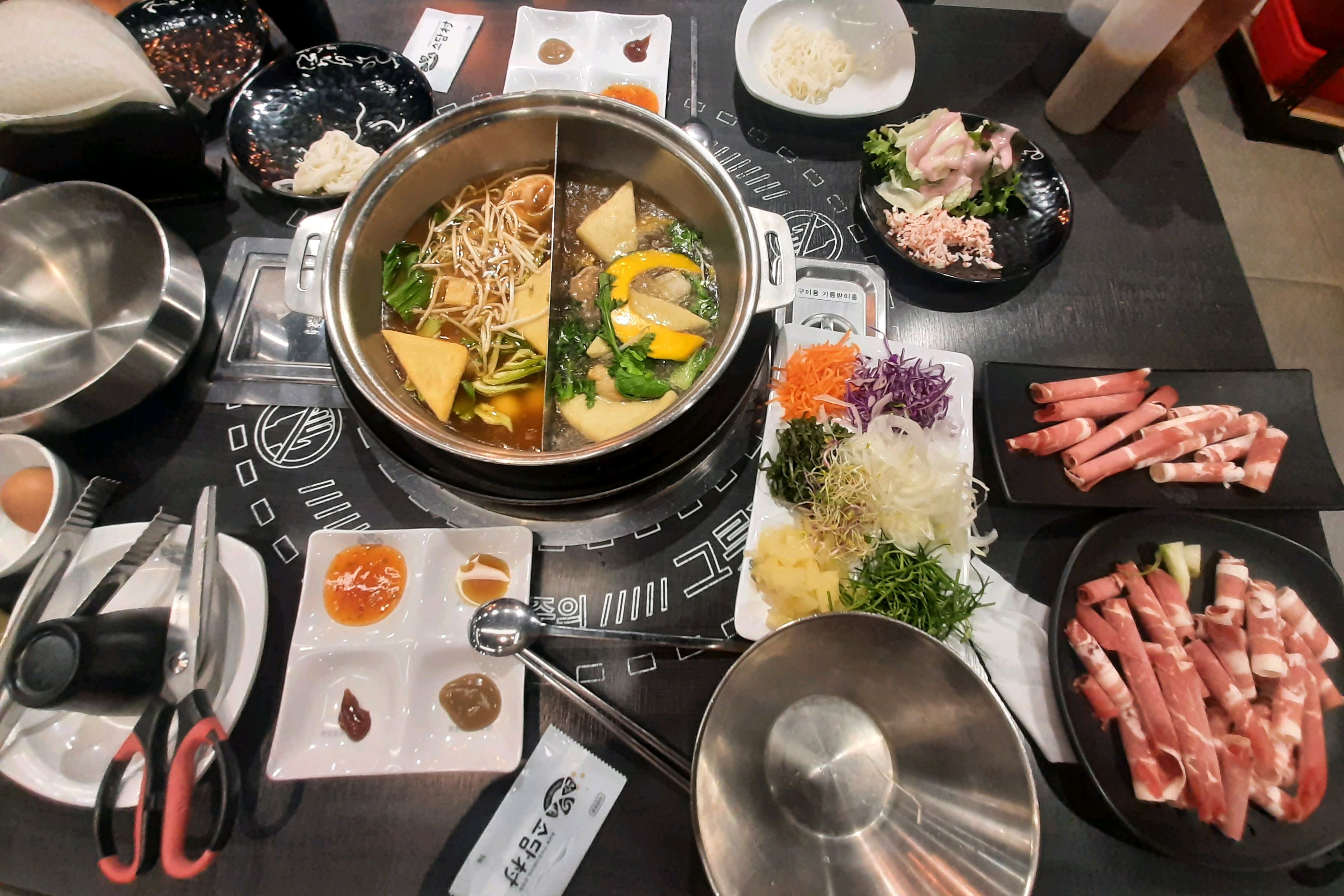 소담촌 샤브샤브도 맛있고, 샐러드바가 다양해서 좋아요. - 용인 동백 맛집 소담촌 용인동백점
