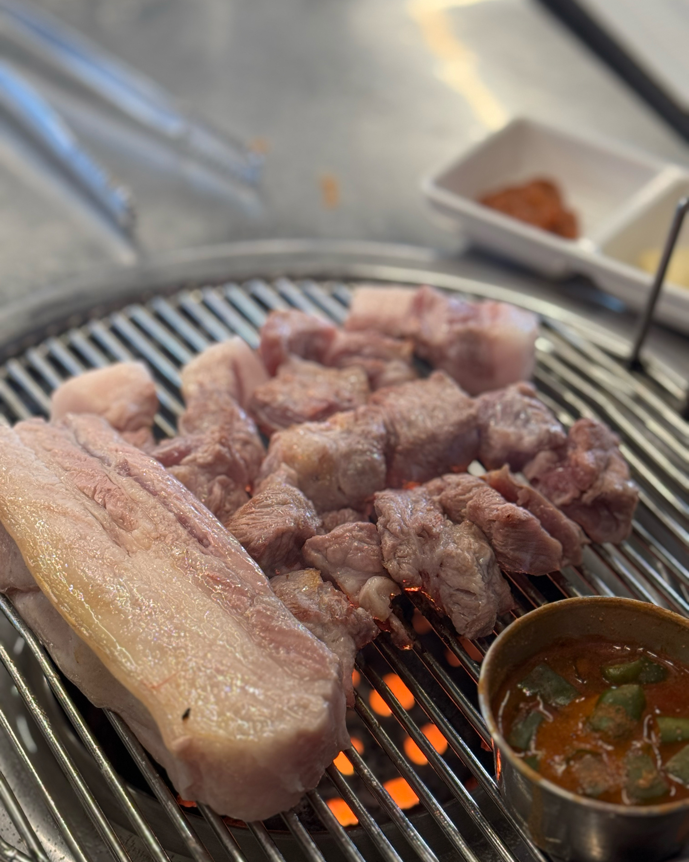 강동구에서 제주 맛집 돈사돈을 즐길 수 있다니!!! - 천호동 맛집 돈사돈 강동직영점