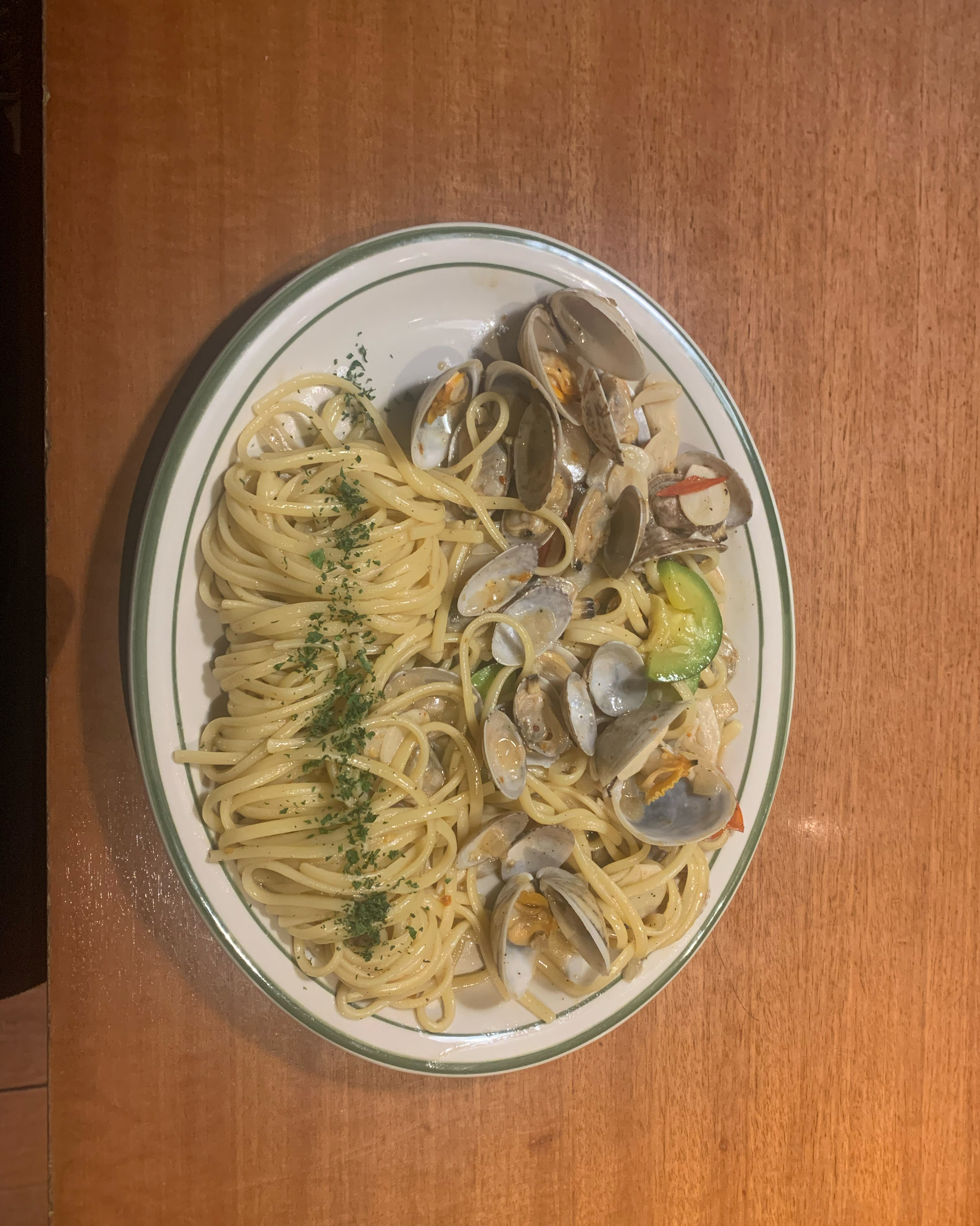 지난달 고잔동 포크너 갔다가 맛있어서 중앙동도 가보았습니다. 레시피, 사용하는 소스는 동일
