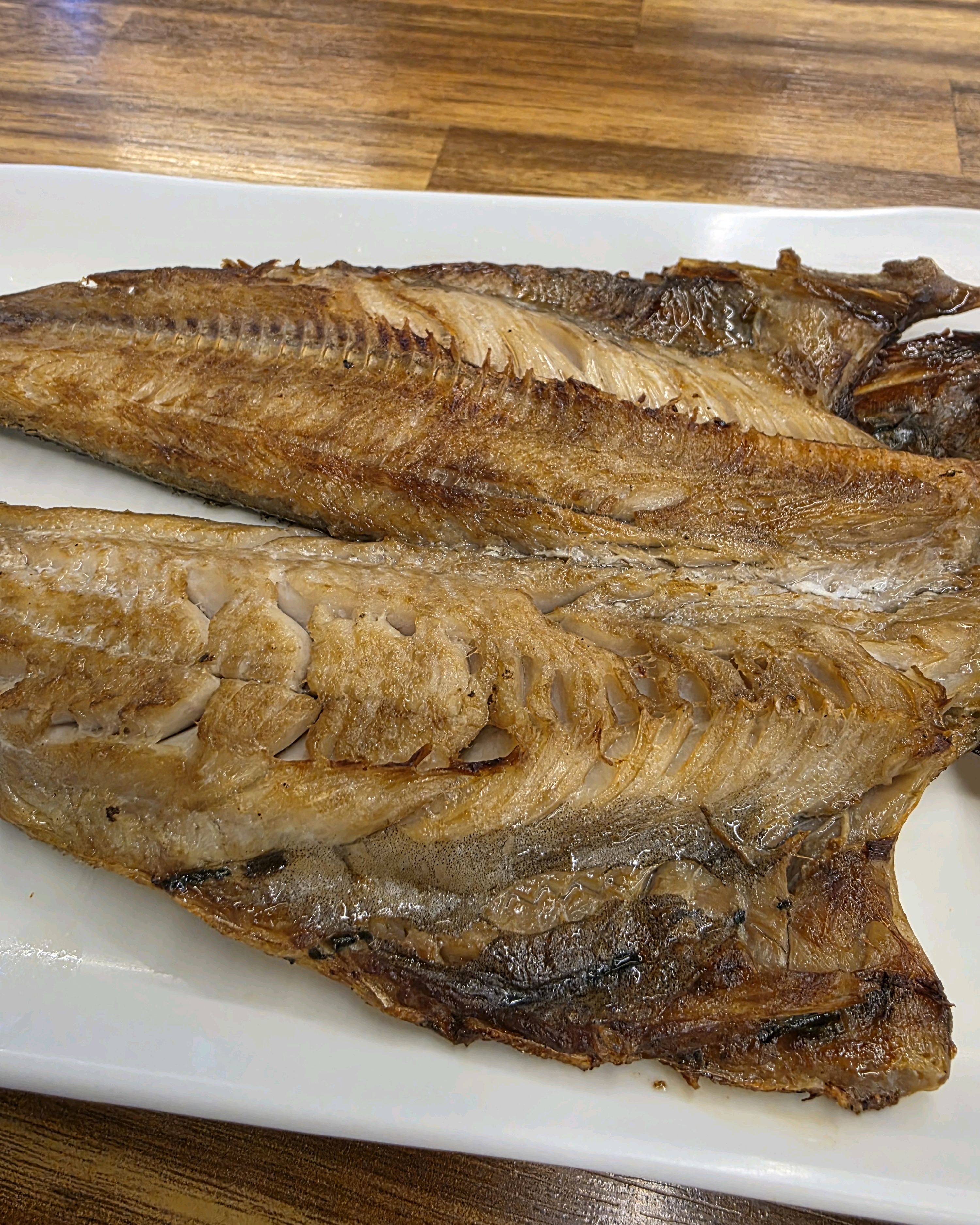 두번째 방문 하는데 혼자방문해도 친절히 안내해주셔서 좋았고 밥도 맛있었어요. - 학동역 맛집 물고기자리 강남점
