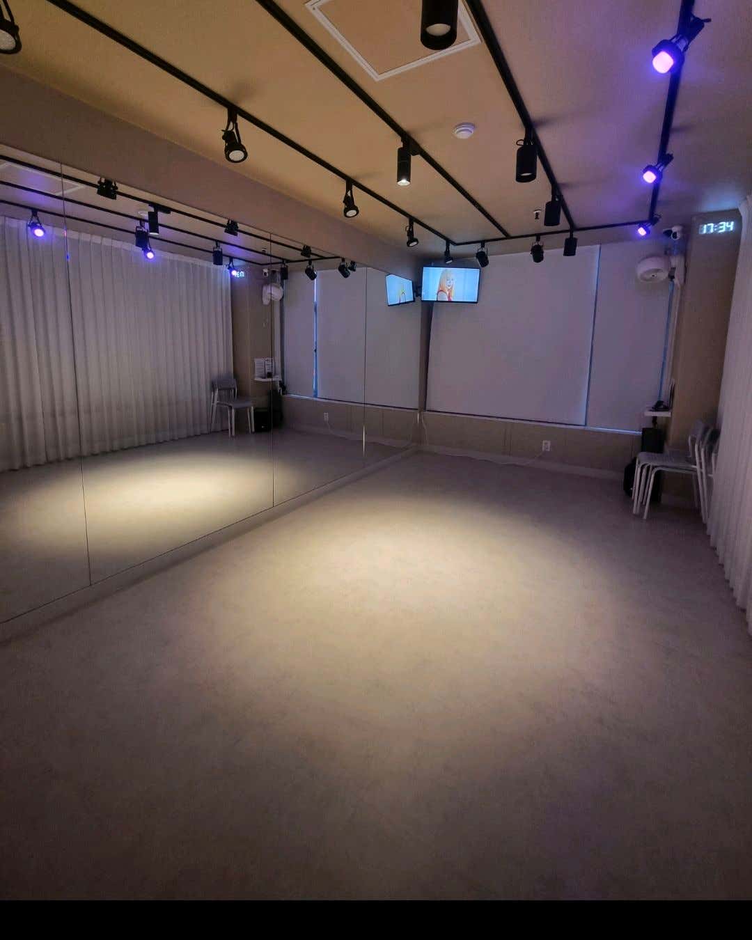 2번째 스튜디오 사진