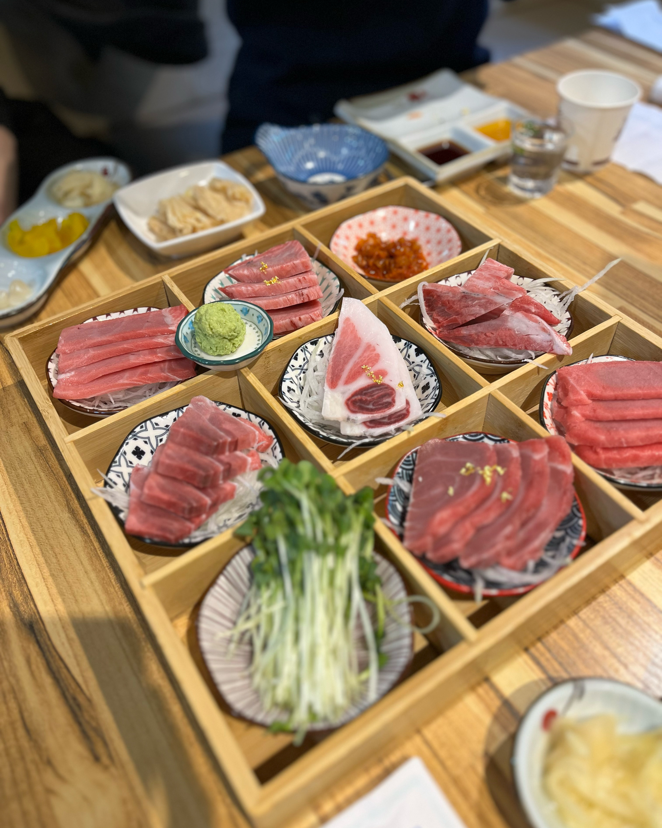 같이 간 친구들 중 두명이 범계에 진짜 맛있는데 가성비도 있는 참치집이라구 가자가자!!!