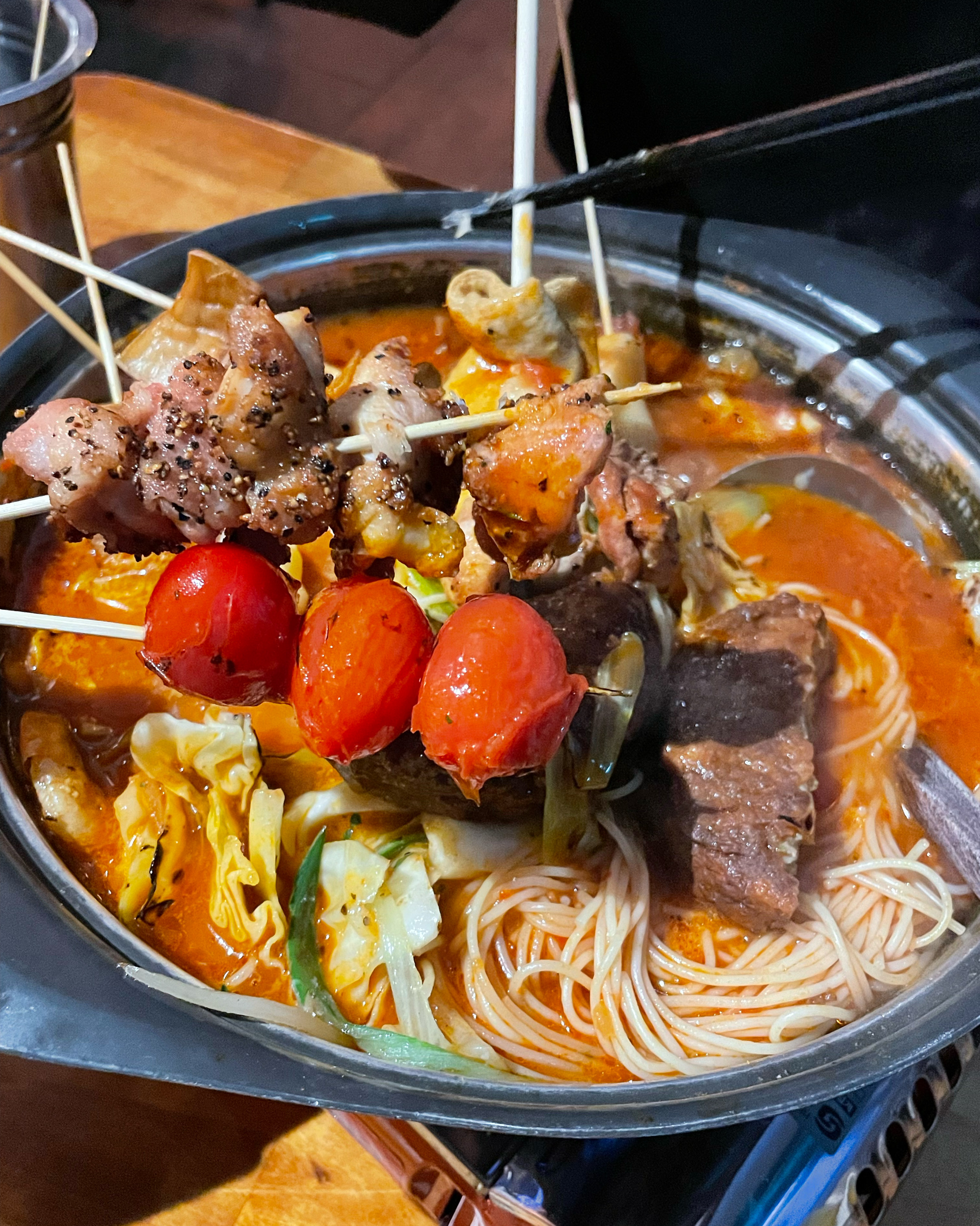 가게 분위기도 감각적이고 - 안양 맛집 심야주택 범계본점