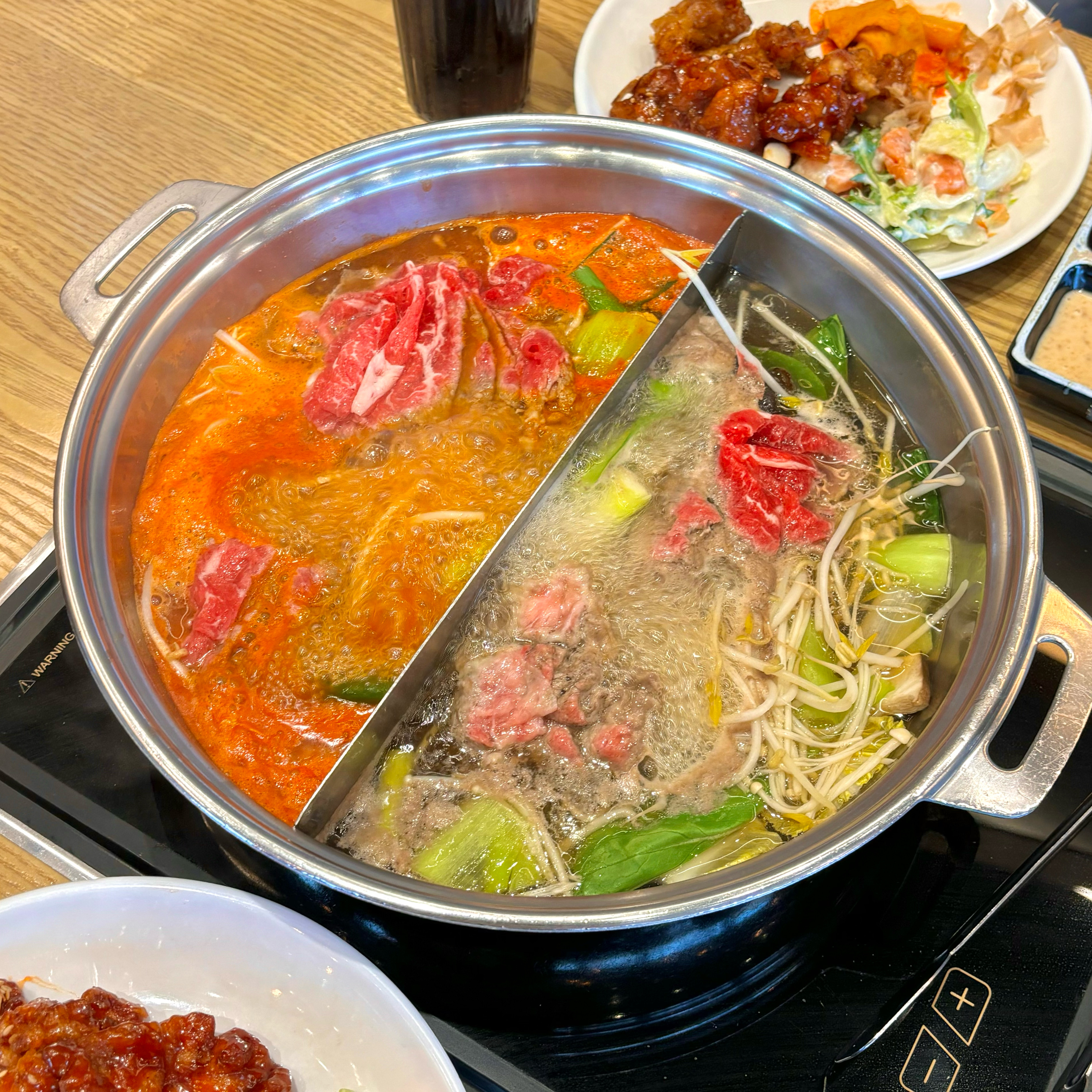 샤브샤브 진짜 좋아하는 음식 중 하나인데, 샤브20만큼 깔끔하고 신선한 곳 못봤어요🤤❤️