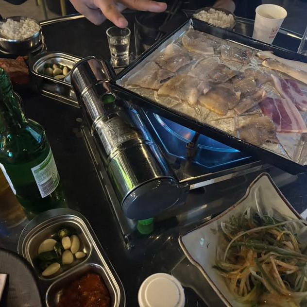 부평 술집 중 인테리어도 이쁘고 안주도 맛있어용~ - 인천 맛집 루프탑032