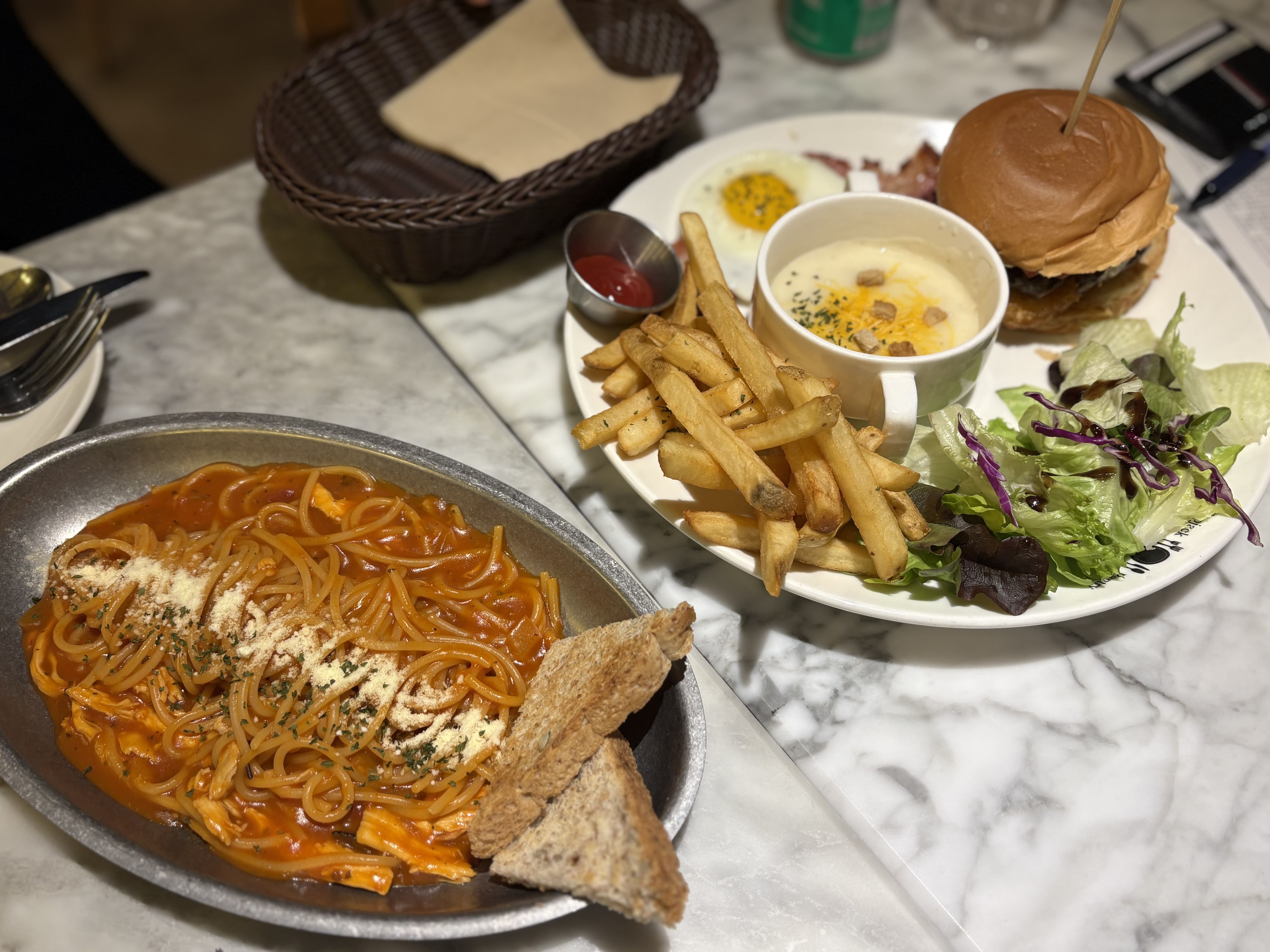 [춘천 맛집 플랩잭팬트리 헤이춘천점] 직접 가본 로컬 리뷰