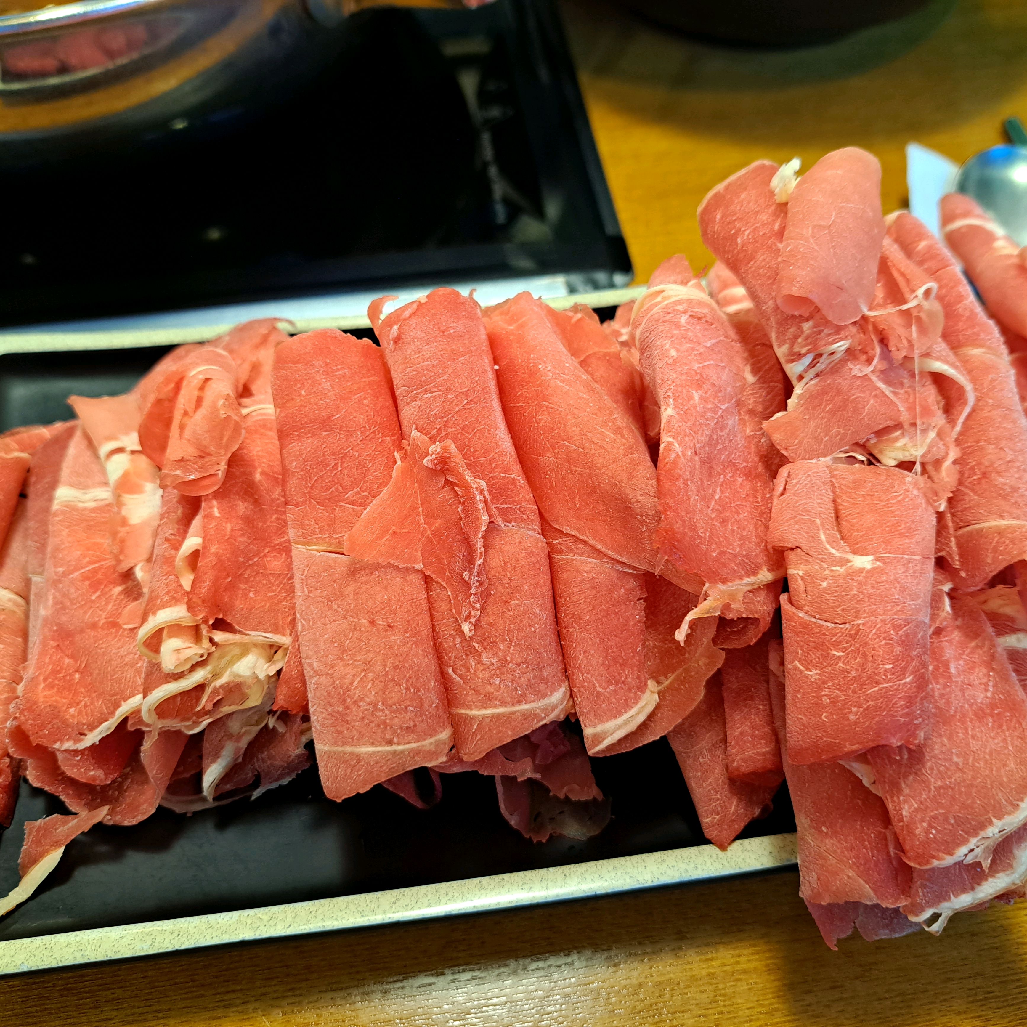 샤브 신선해요 소고기 찐맛이다 친절해요 n차방문이다 주차는아슬아슬하게지하에 했다 굿이디ㅡ - 불당동 맛집 샤브마니아 불당점
