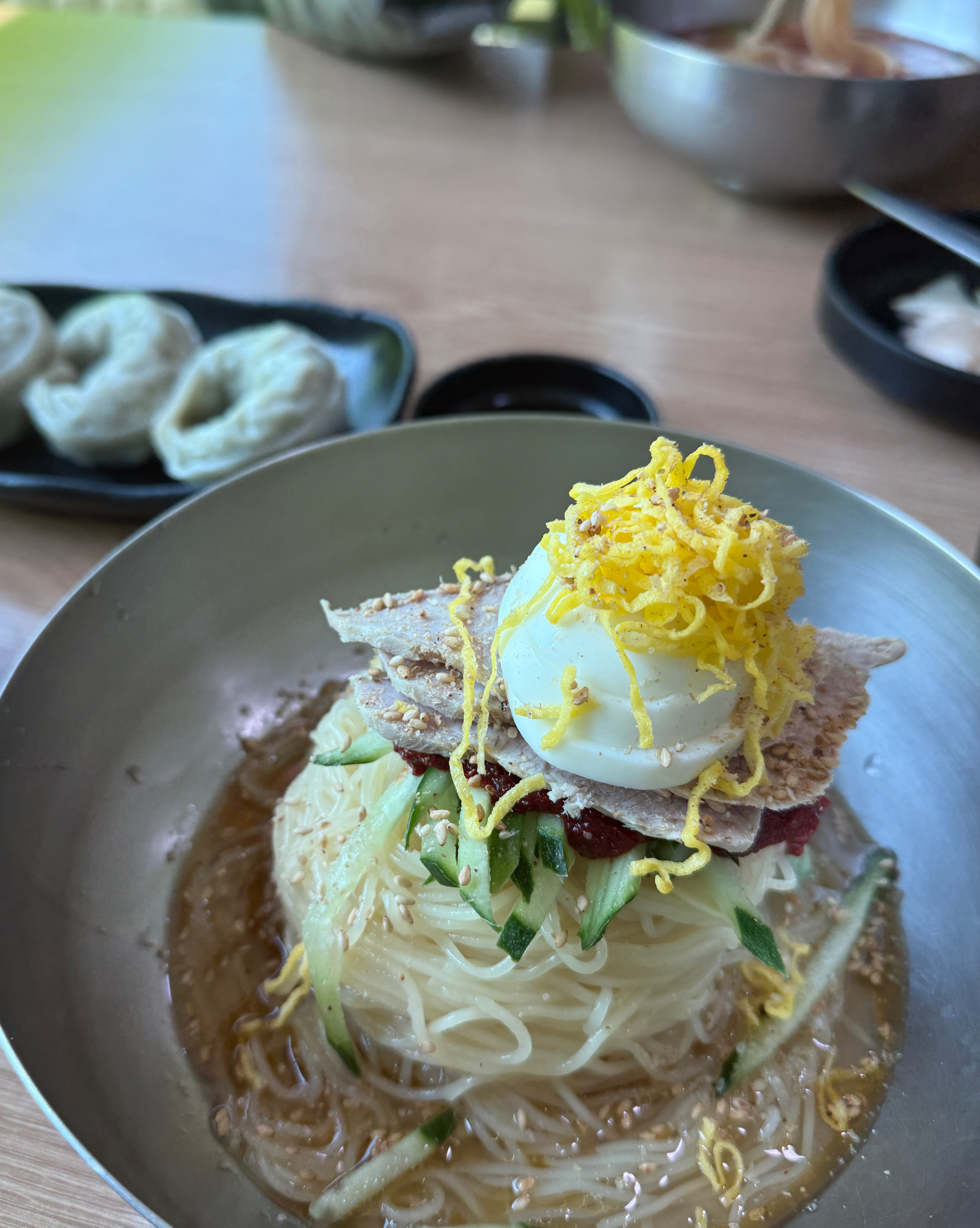 밀면의 계절이 오고있네요 - 안양 맛집 부산가야밀면