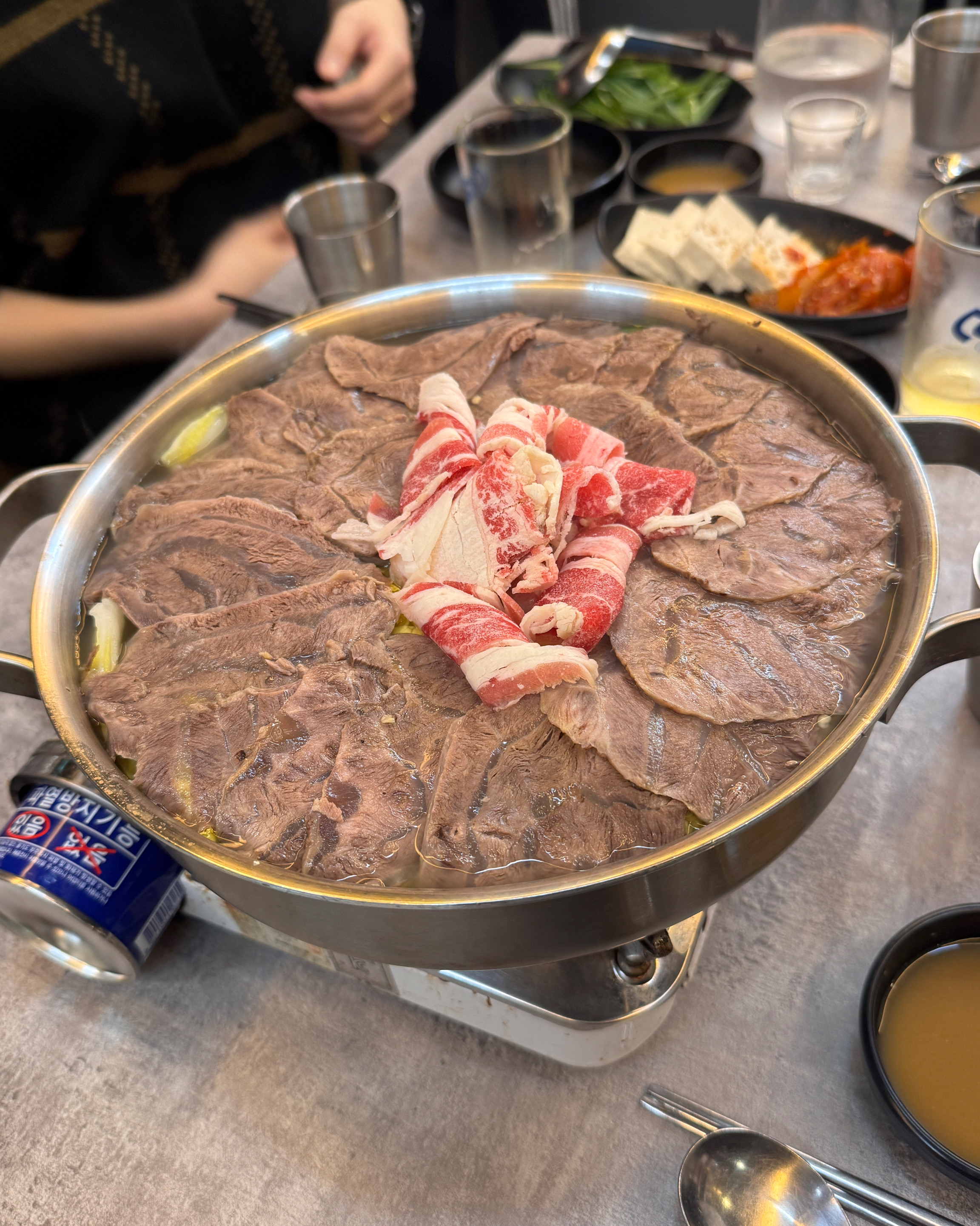 아롱사태를 이렇게 맛있게 삶아주는 곳은 여기밖에 없어요!! 다음에 또 올게요~~ 겨울이 가