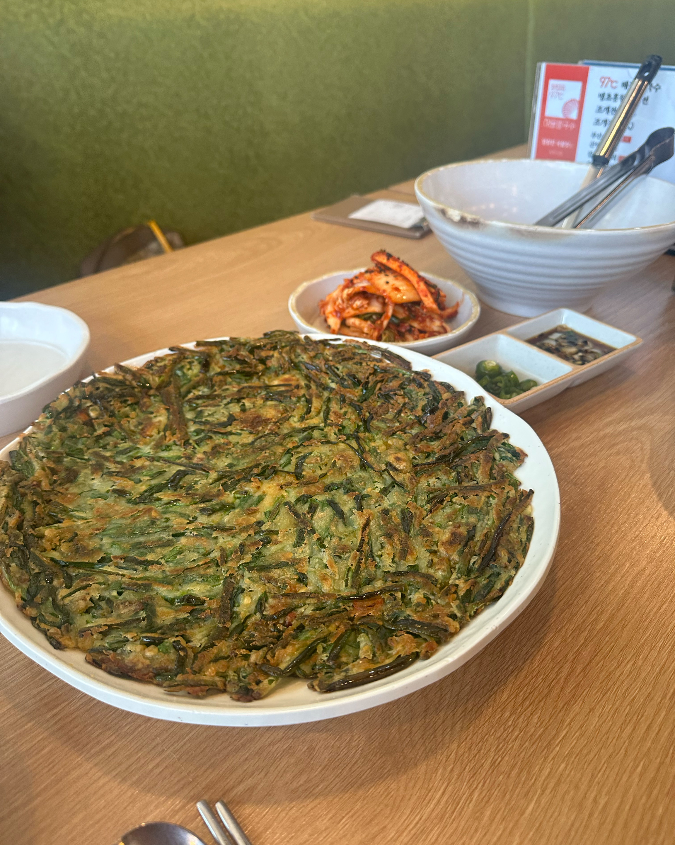 아니, 영종도 완전 맛집 부자동네네요..?? - 인천 맛집 97도씨해물칼국수 영종도본점