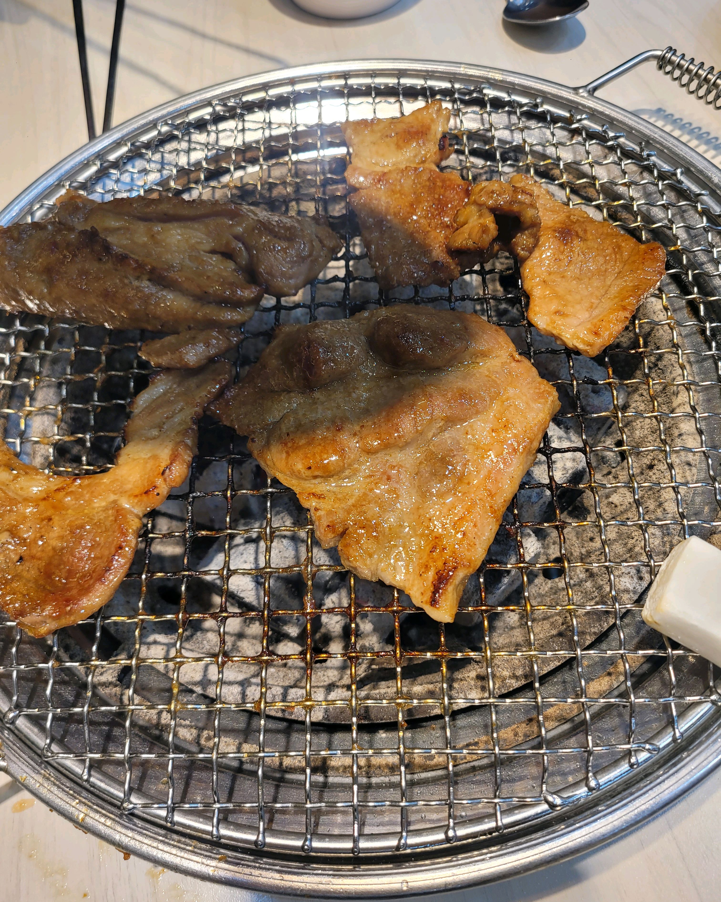 부천점은 처음인데 매장넓고 고기질도 좋고 야채들도 신선하네요! - 부천역 맛집 명륜진사갈비 부천부천역점
