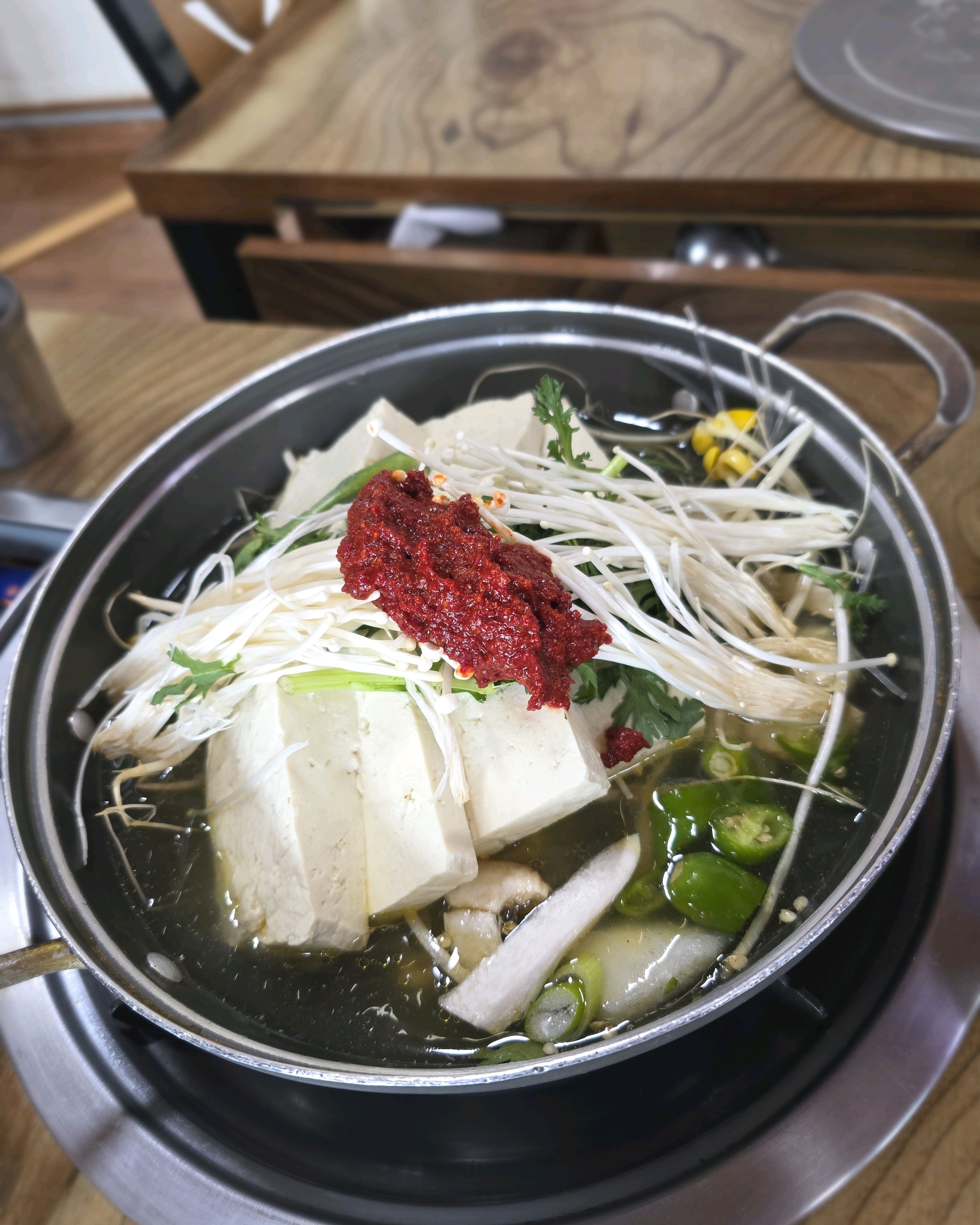 4번째 방문입니다~왕복 6시간의 장거리지만 아점으로 두부전골을 먹기 위해 오늘도 다녀갑니다