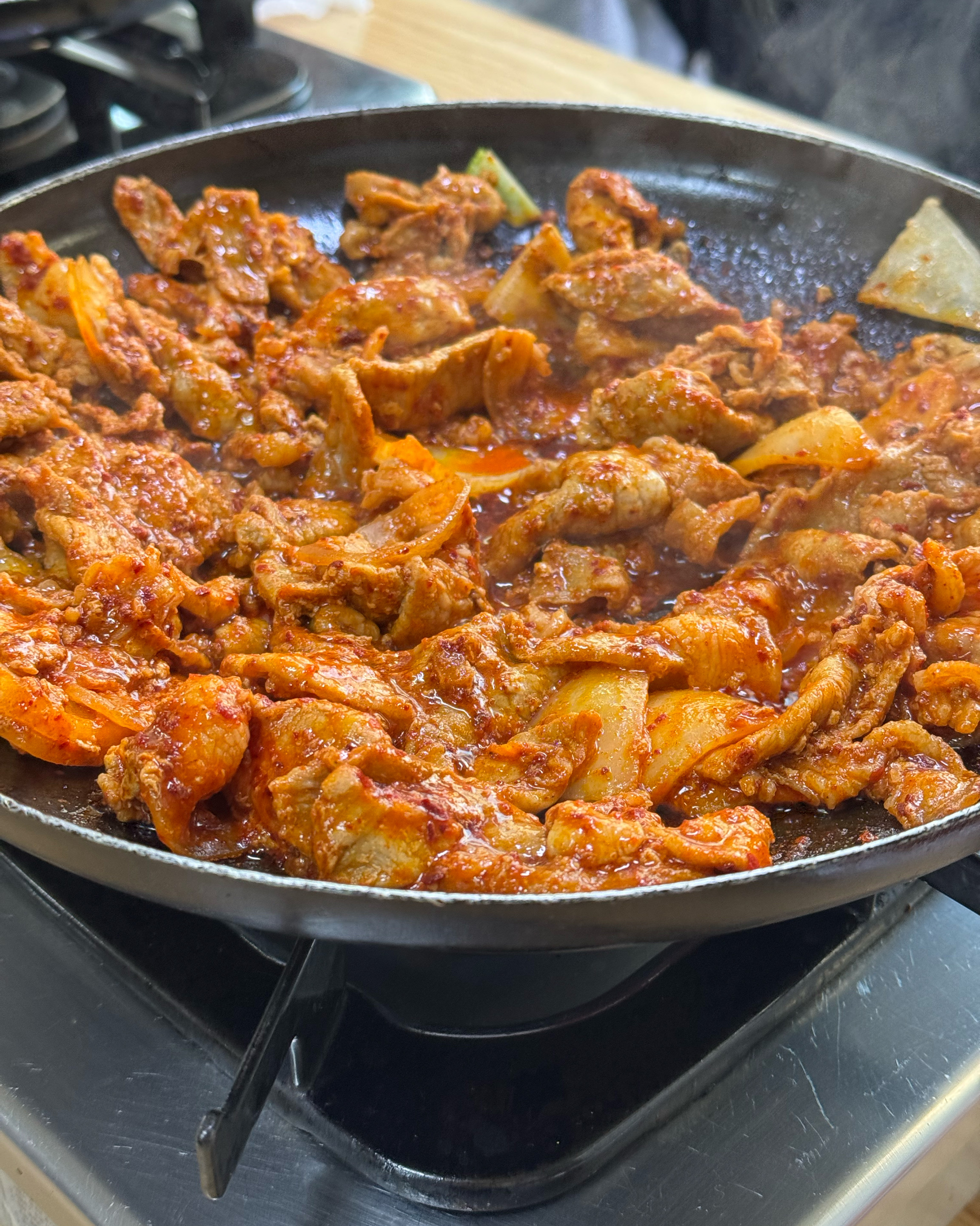 맛있어요 가성비가 좋은 건 모르겠어요 .. 11,000원에 이정도는 어딜가도 있어서.. 굳