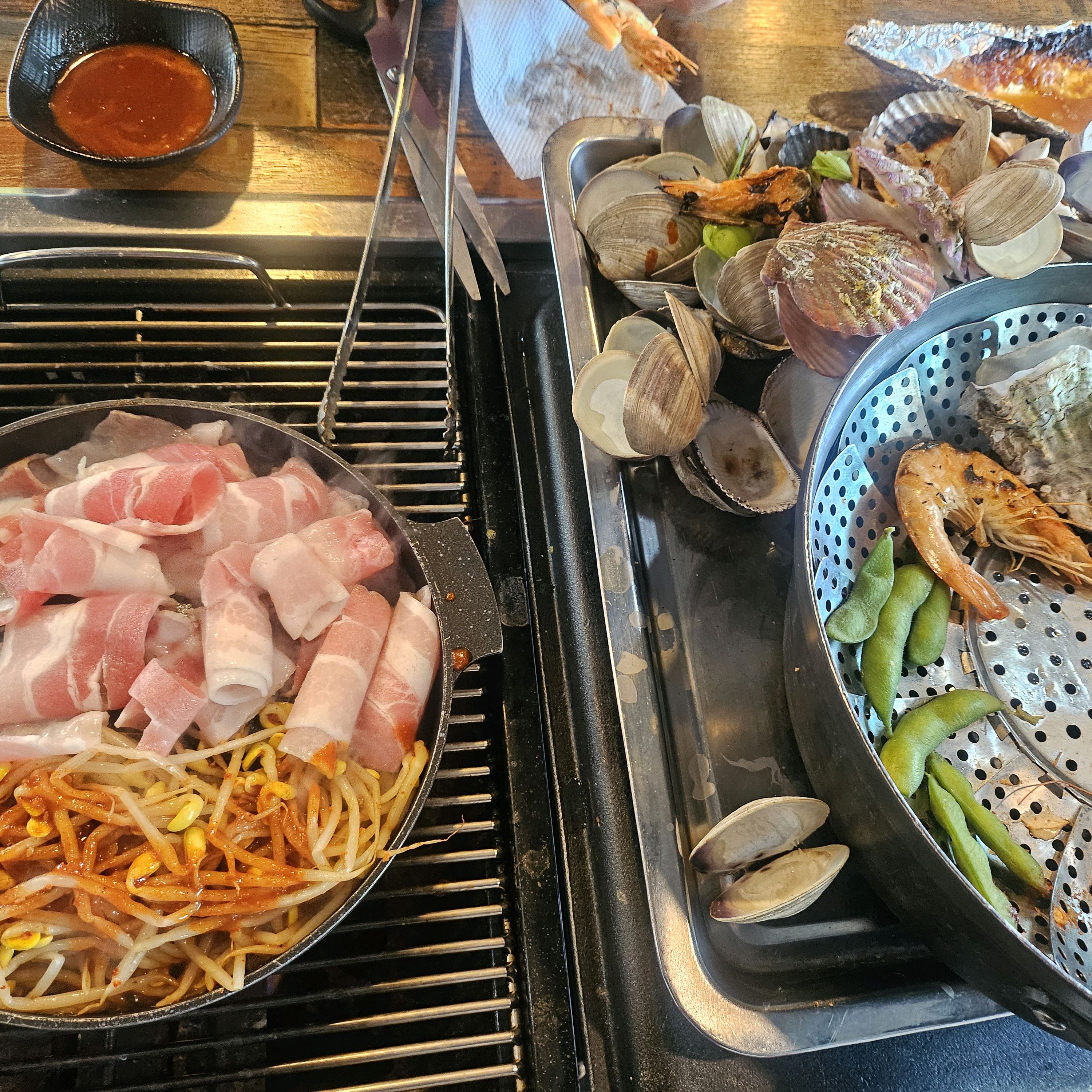 속초에 가족여행 왔다가 방문했어요. - 아바이마을 맛집 명품고기랑조개랑