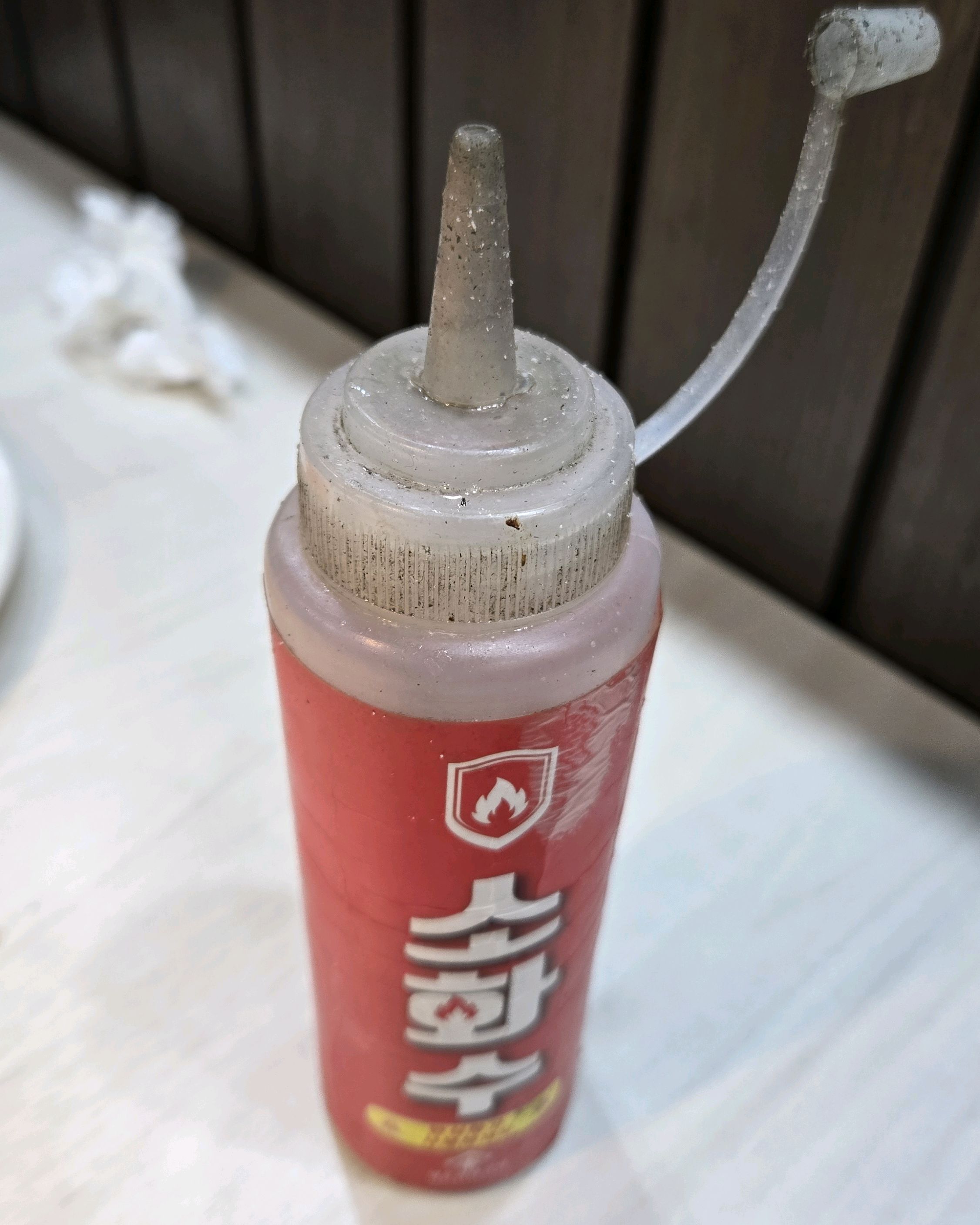 살면서 먹었던 고기 중에 가장 맛이 없었습니다.모든 종류가 다 맛이 없어요.그리고 접시부터