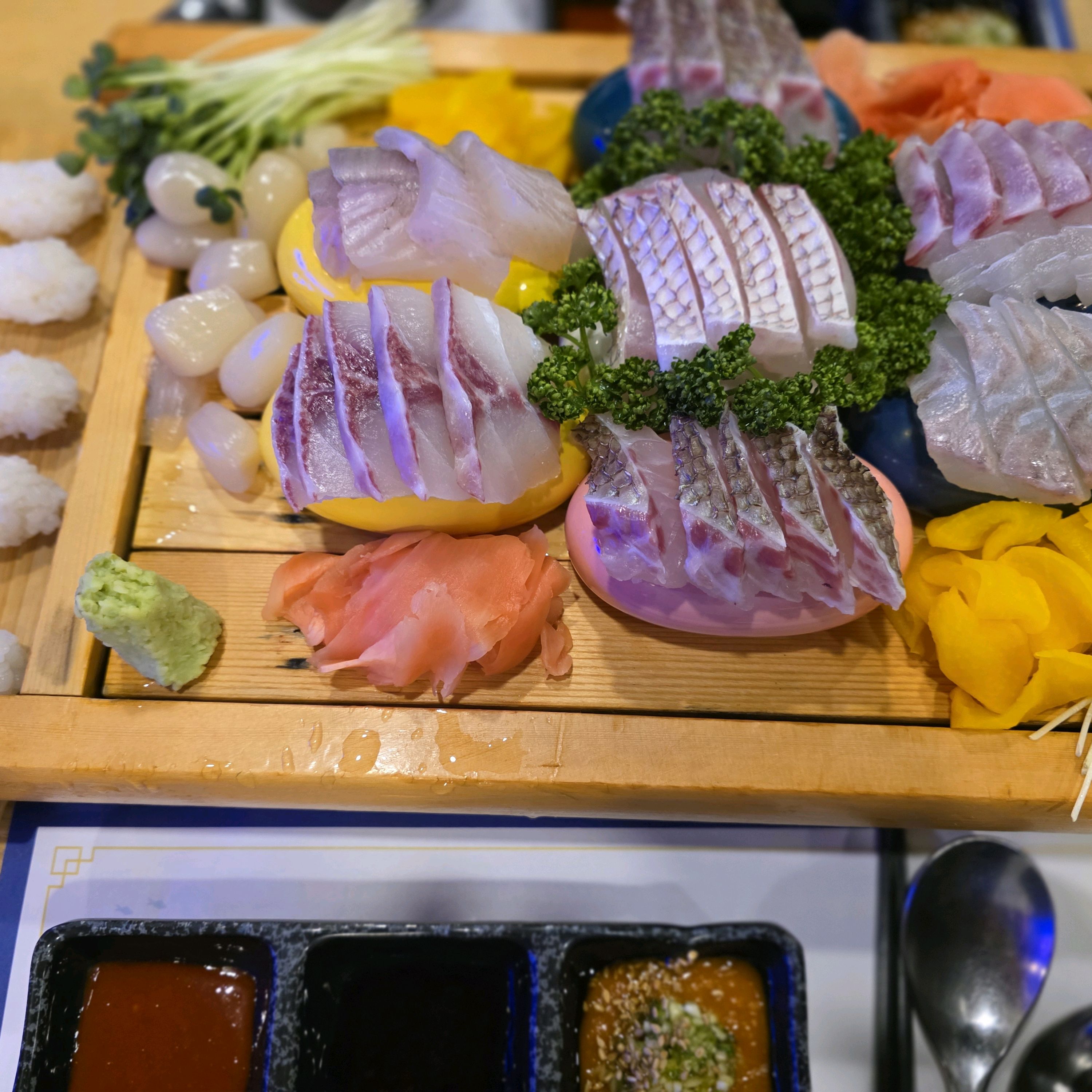 종류별로 다양하게 원하는 만큼 맛볼수 있어 좋았어요. - 반송동 맛집 물고기자리 동탄점