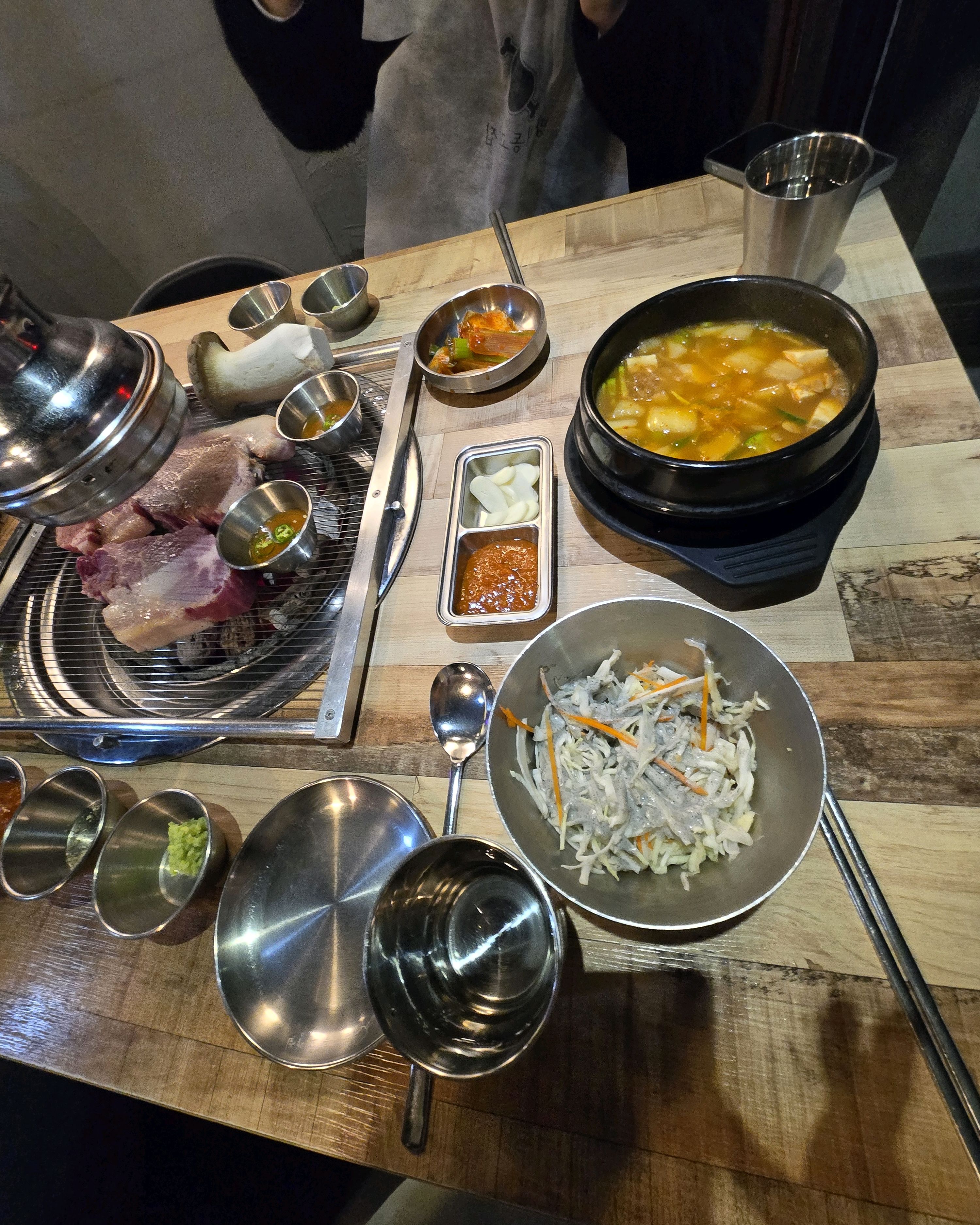 언제나 맛있고 편한 망원동 고깃집 가족들이 좋아해서 자주 오는 곳이랍니다. - 망원동 맛집 망원동고기집 본점