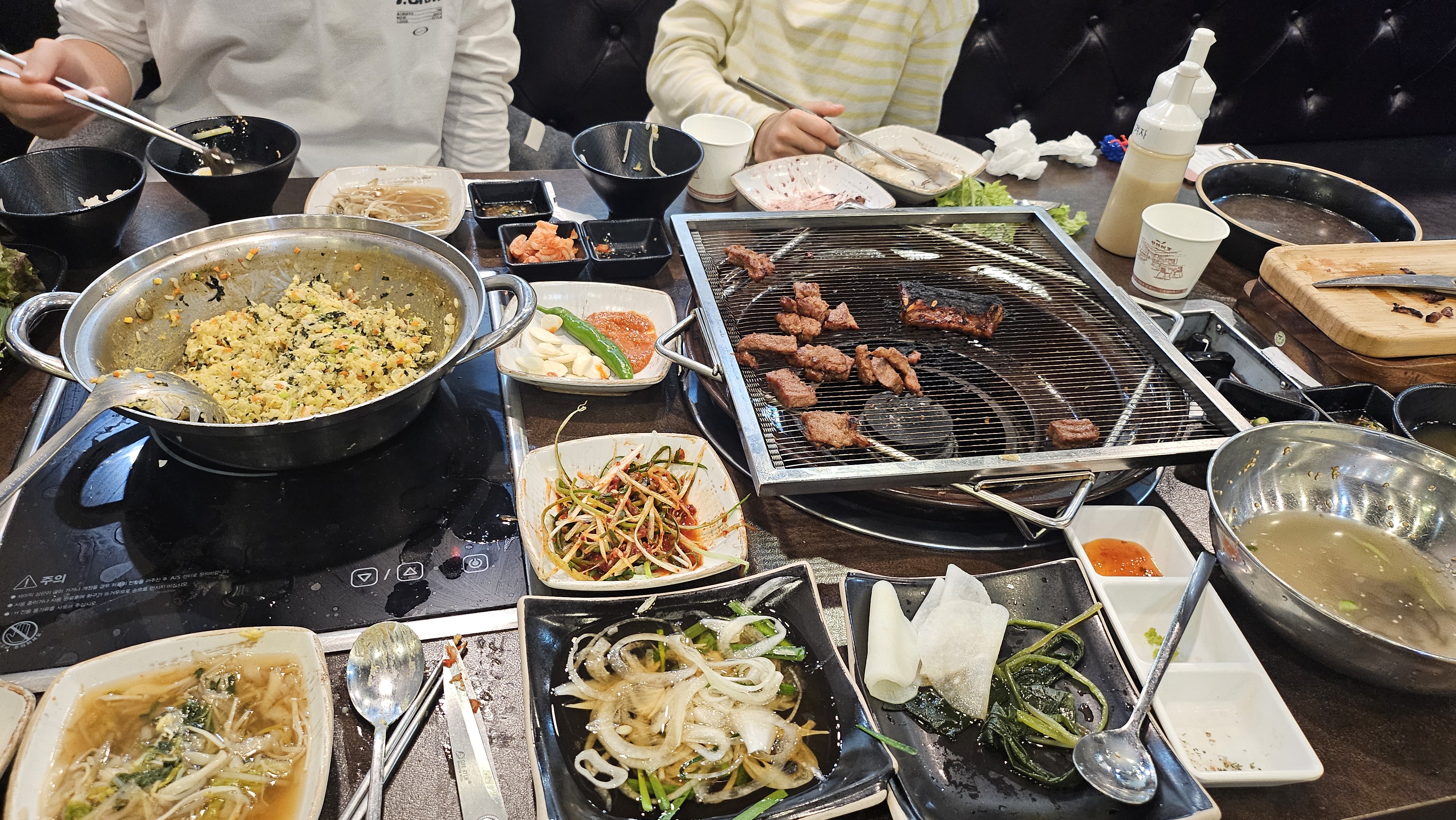 고기구이랑 샤브를 같이 먹을 수 있어서 좋아요!! - 안양 맛집 임성근국가공인진갈비 안양점