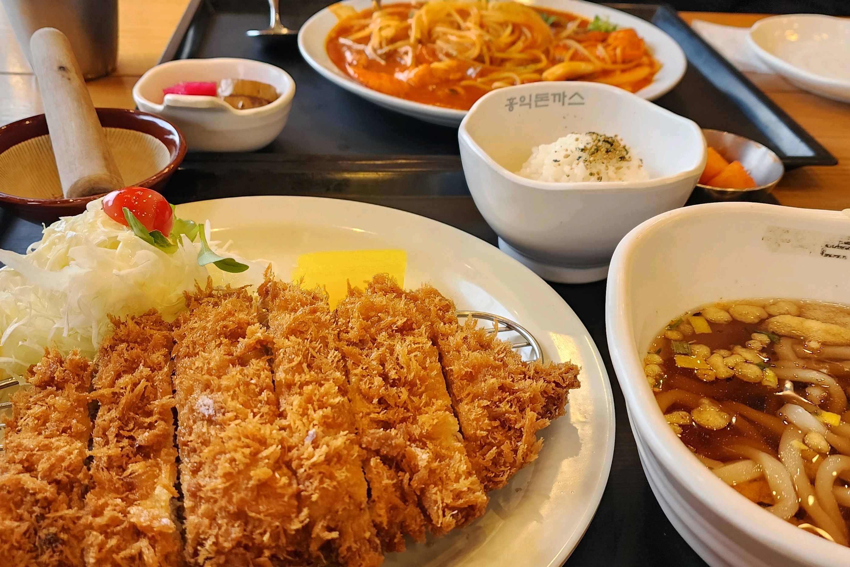 오랜만에 간 홍익돈까스네요 - 평택 안중 맛집 홍익돈까스 안중점