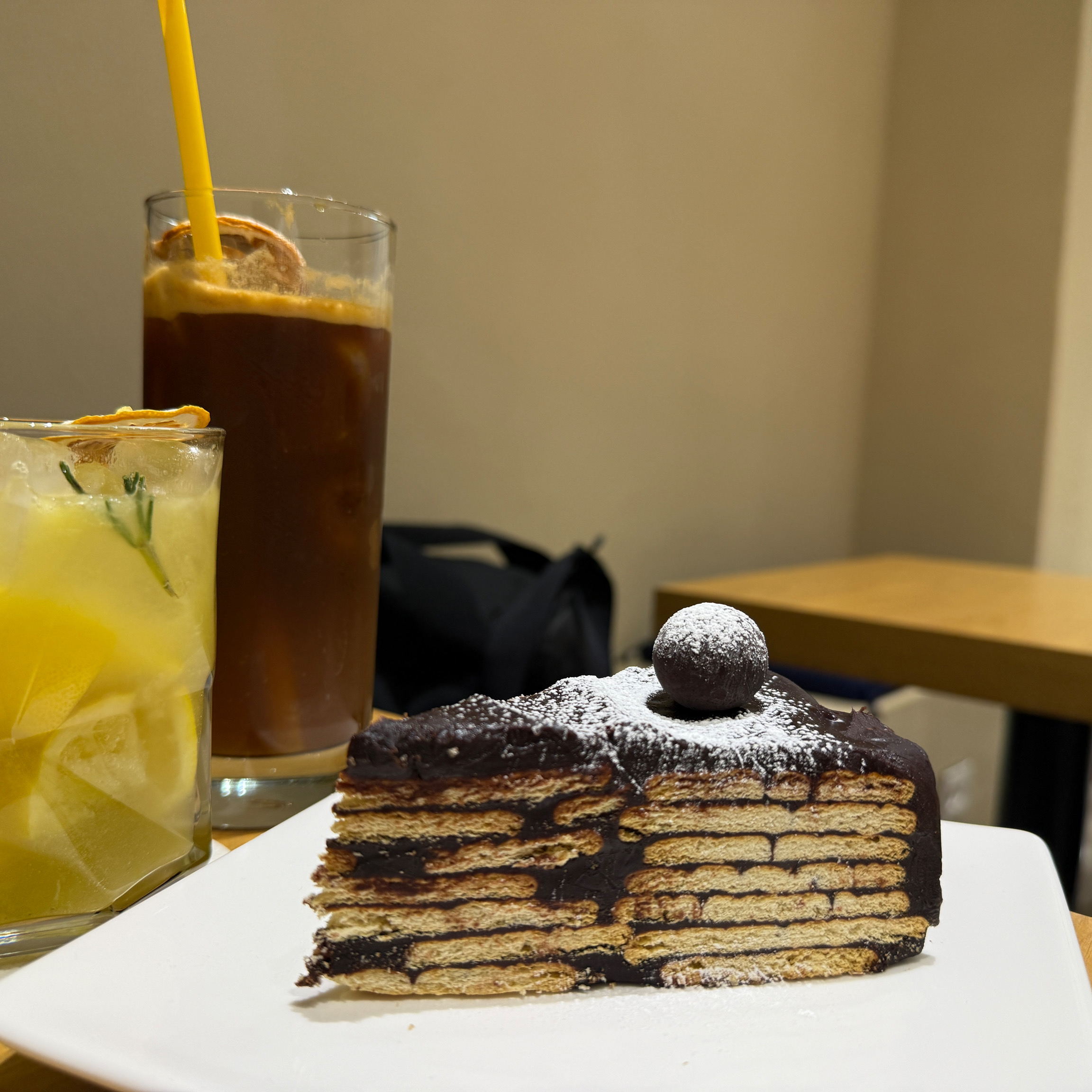 [부산역 맛집 오포르투] 직접 가본 로컬 리뷰