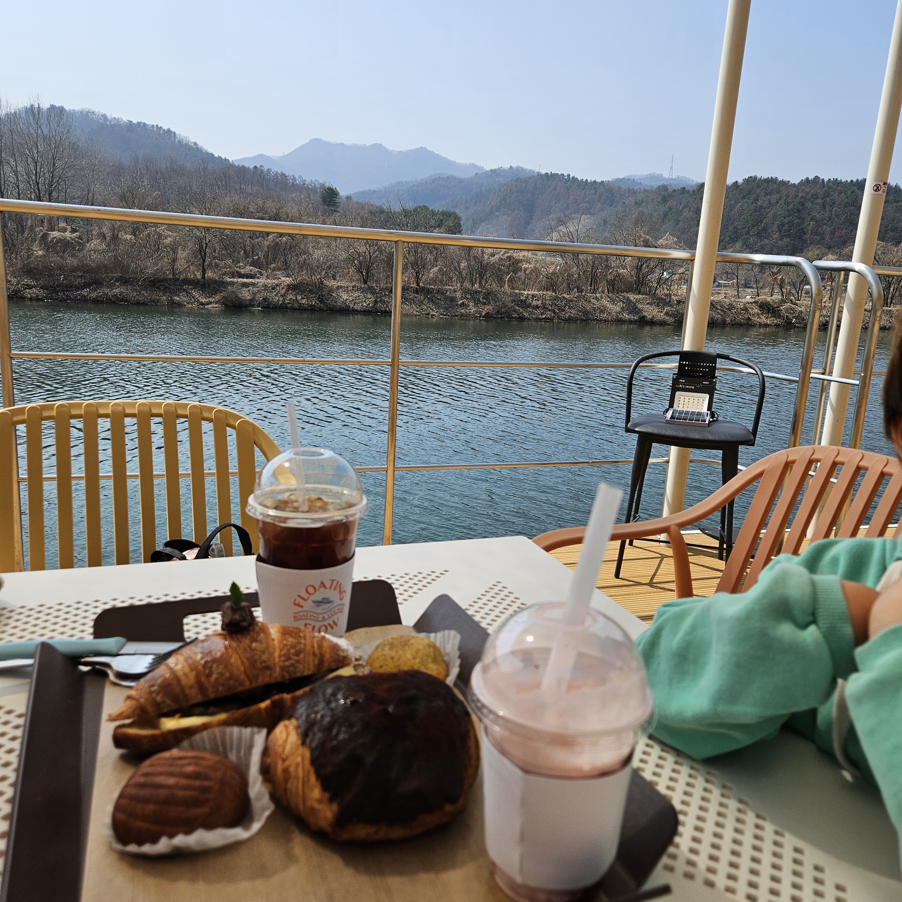 [춘천 맛집 플로팅플로우] 직접 가본 로컬 리뷰