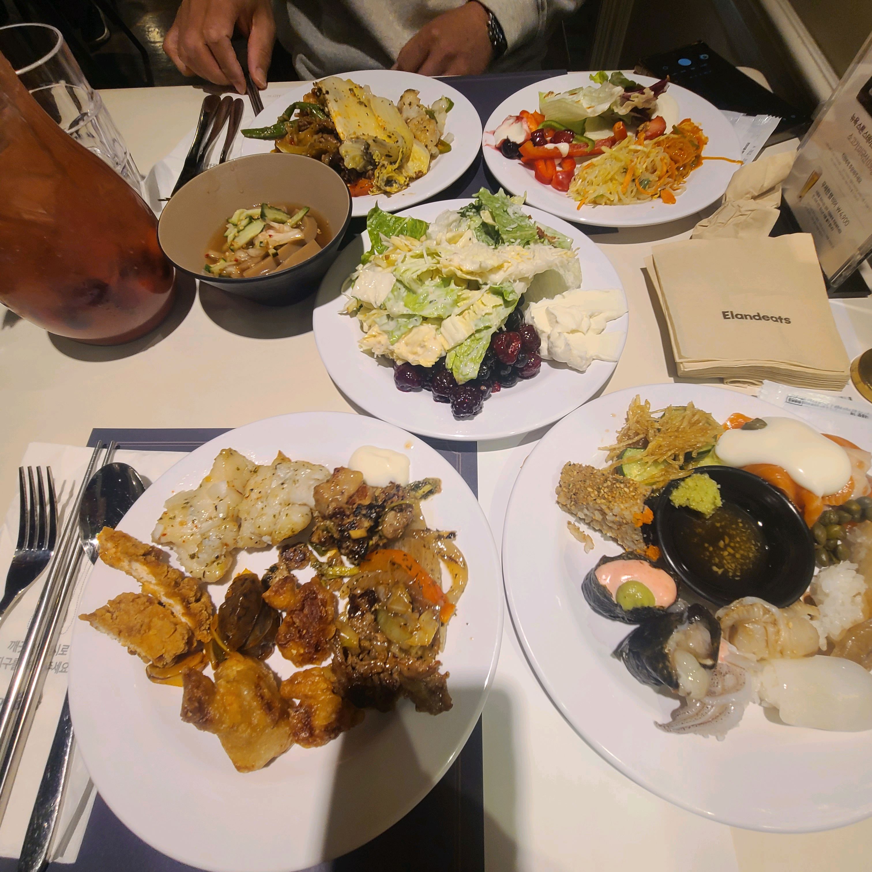 점점점점 대기가 꽤 길어서 예약없이 제시간에 식사하기 쉽지 않네요. - 발산역 맛집 애슐리퀸즈 NC 강서점