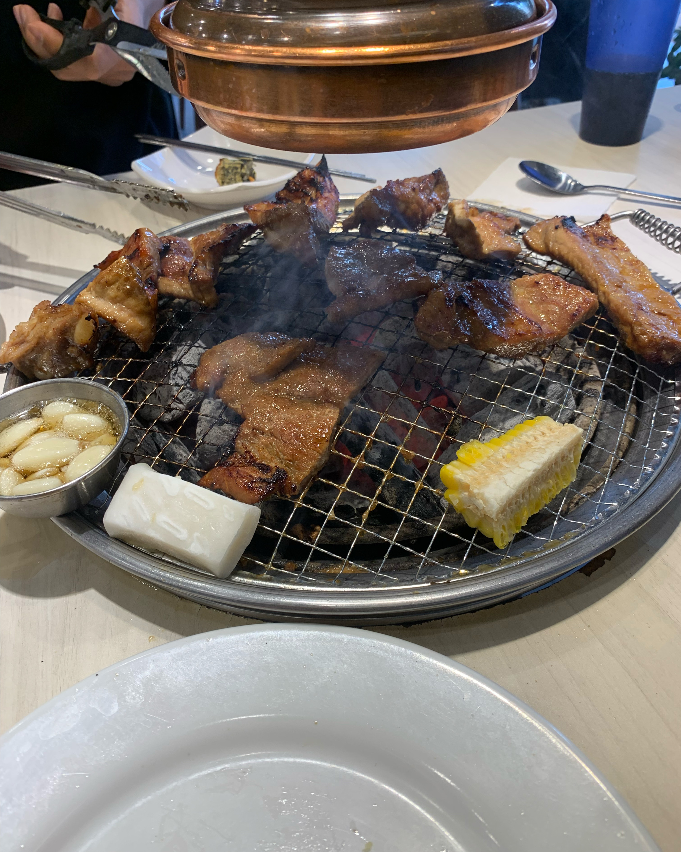 사장님과 직원분들 너무 친절하시고 여기는 항상 음식 리필 바로바로되어 기다릴 필요도 없어요