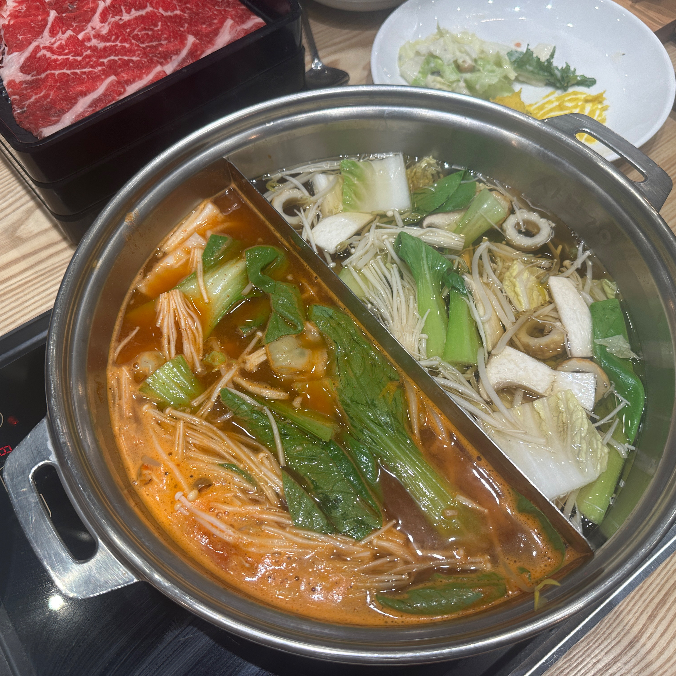 부산 시댁 인근서 맛본 후 만족도 높아 수도권 위치 찾게 되었어요. 판교서 드라이브 겸 동
