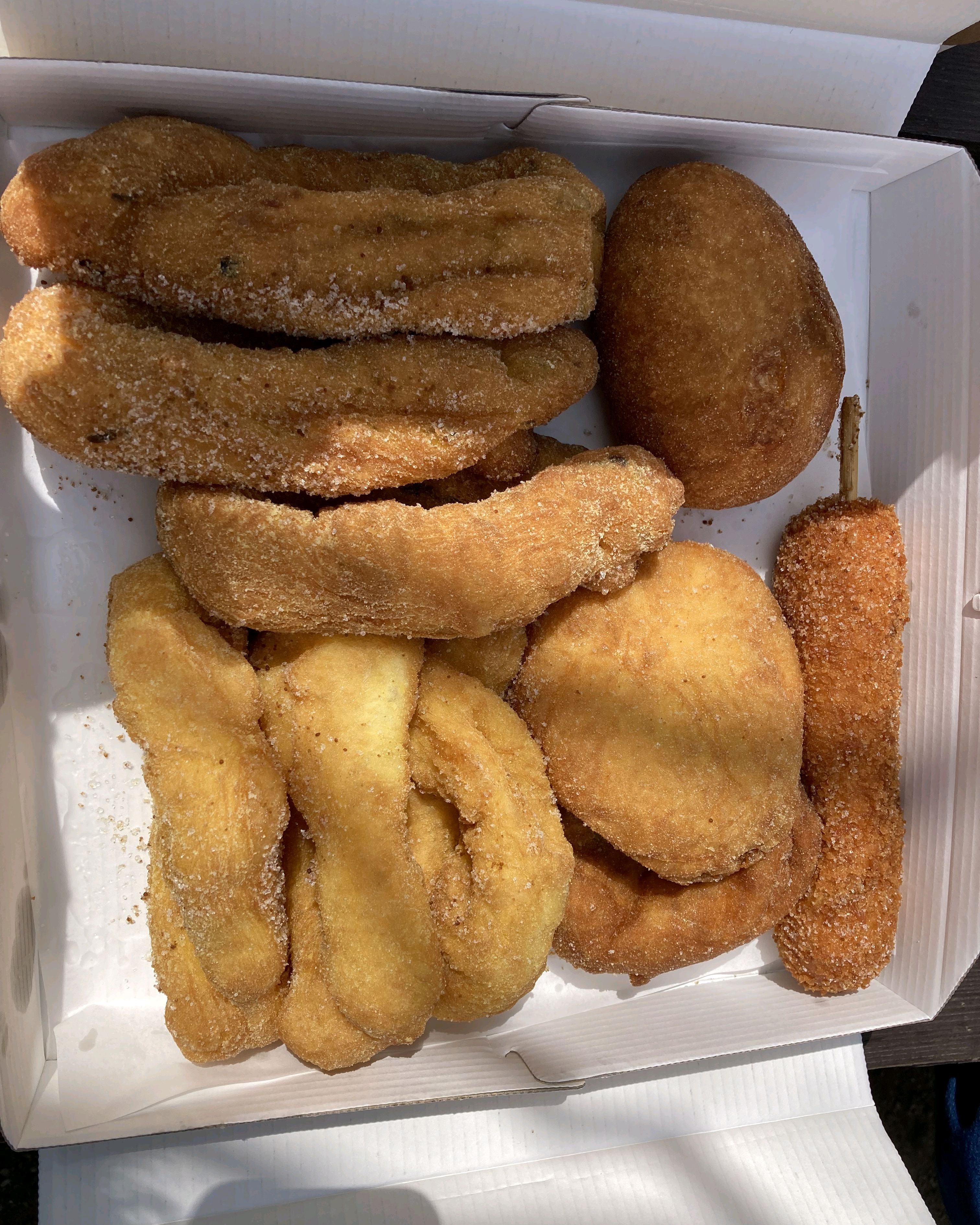 너무 맛있어요. 받고 나서 정원에서 바로 먹어서 더 맛있었어요. 정원도 예쁘게 잘 꾸며놓으