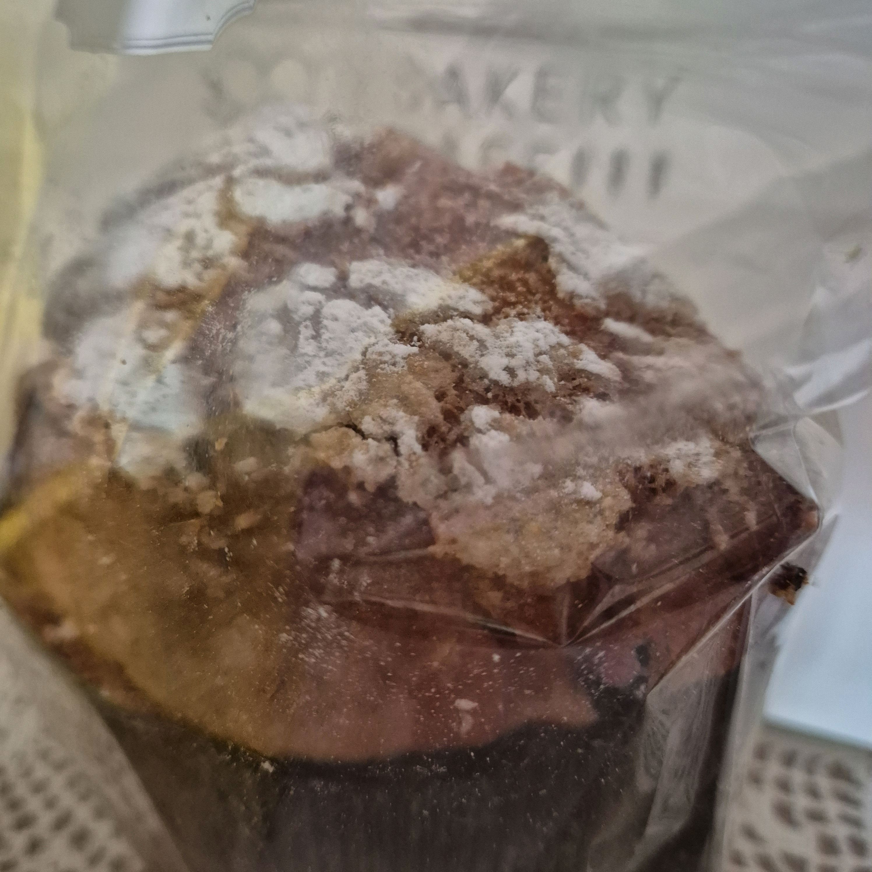 연선흠 역시 ㅎ파네토네가 특히 향이 마음에 들고 맛있어서 반했어요.가격이... - 대전 맛집 연선흠베이커리카페