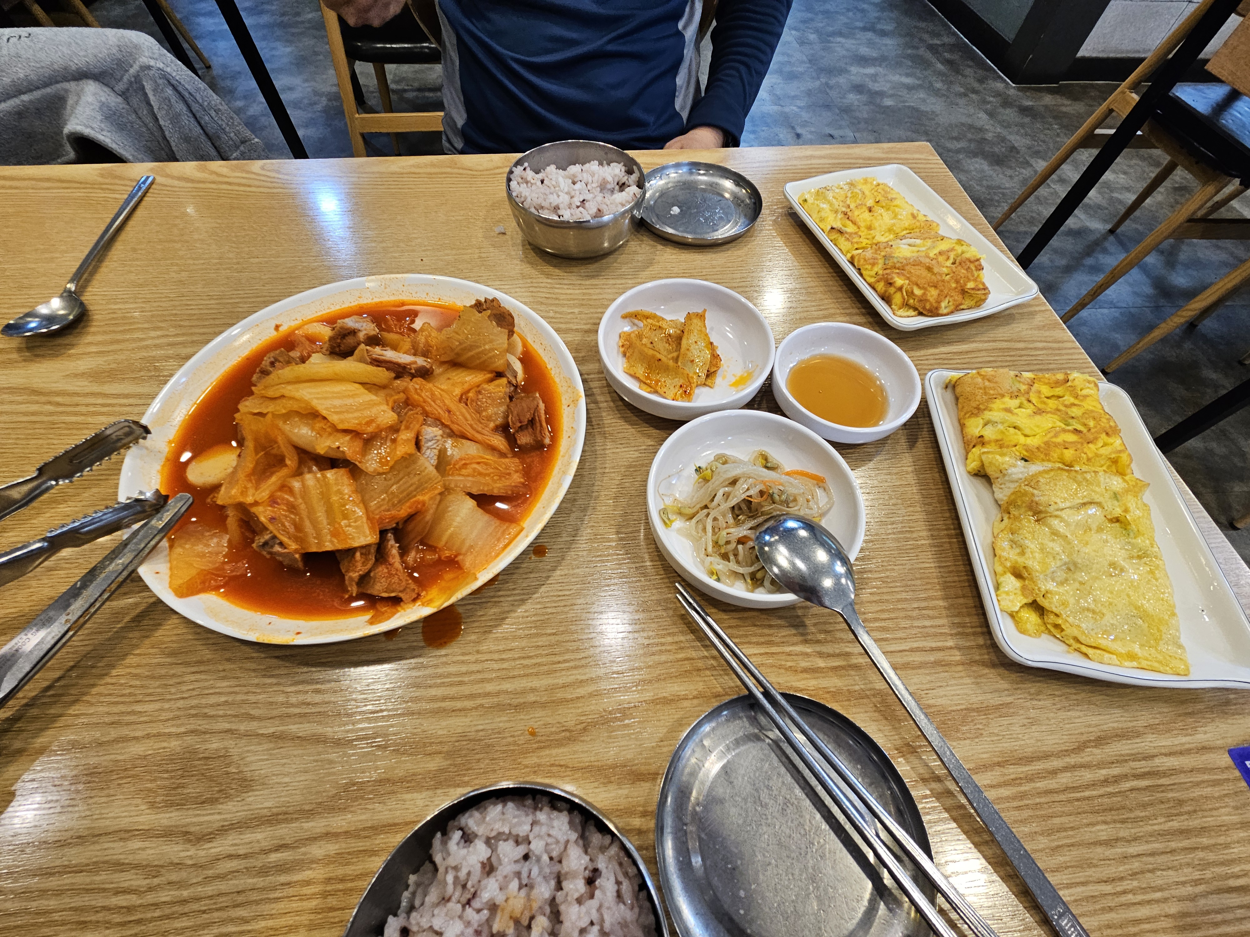 서현역 맛집 죽여주는김치찜김치찌개 서현점 내돈내산 방문리뷰