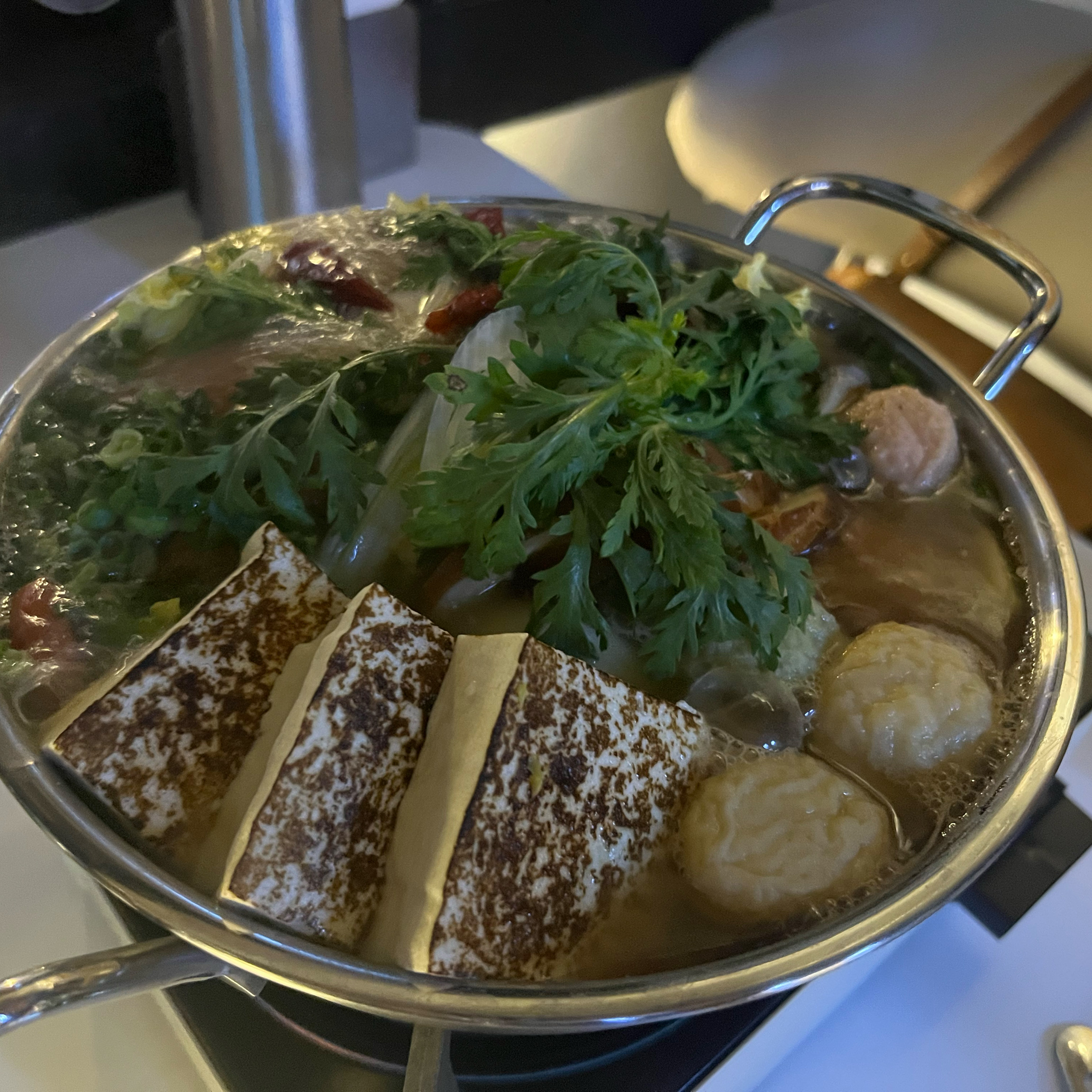 여기 분위기 좋아서 데이트하기도 좋고 - 천호동 맛집 후타리 리온
