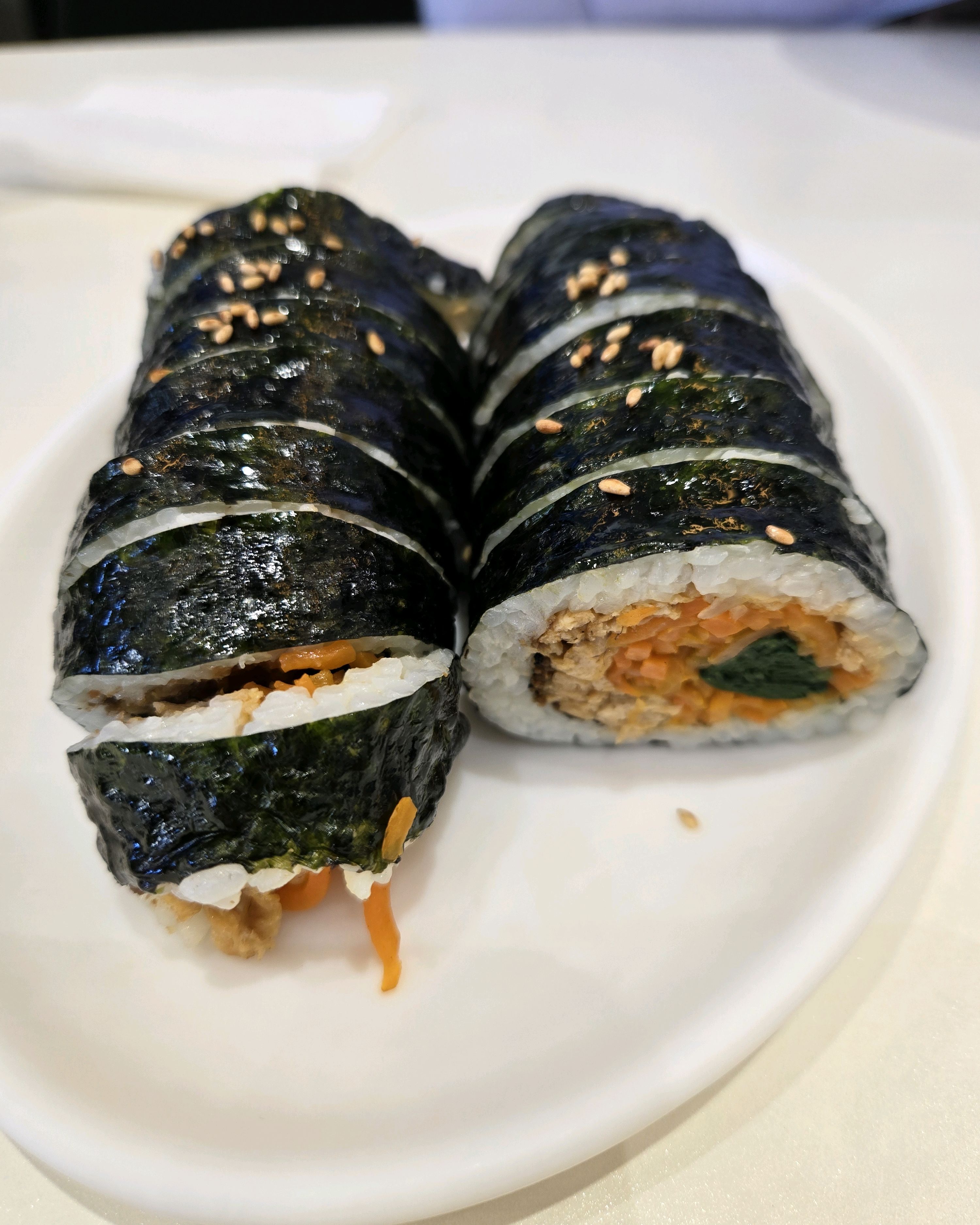 여기 정말 맛집이네요. 대기가 있어서 1월에 추운데 밖에서 좀 기다렸구요. 인기있는 맛집이